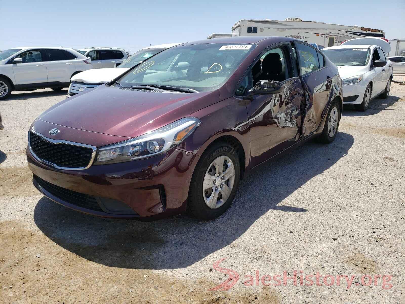 3KPFK4A72HE018381 2017 KIA FORTE