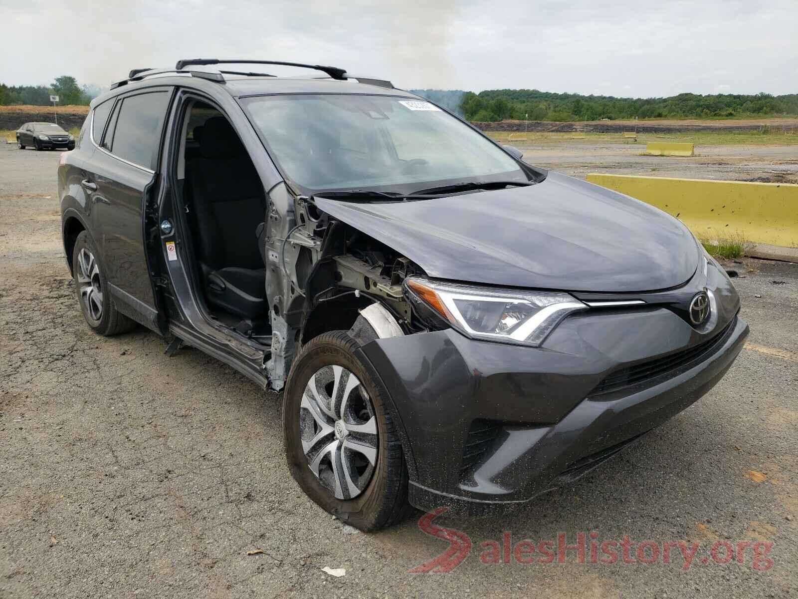 JTMZFREVXHD092933 2017 TOYOTA RAV4