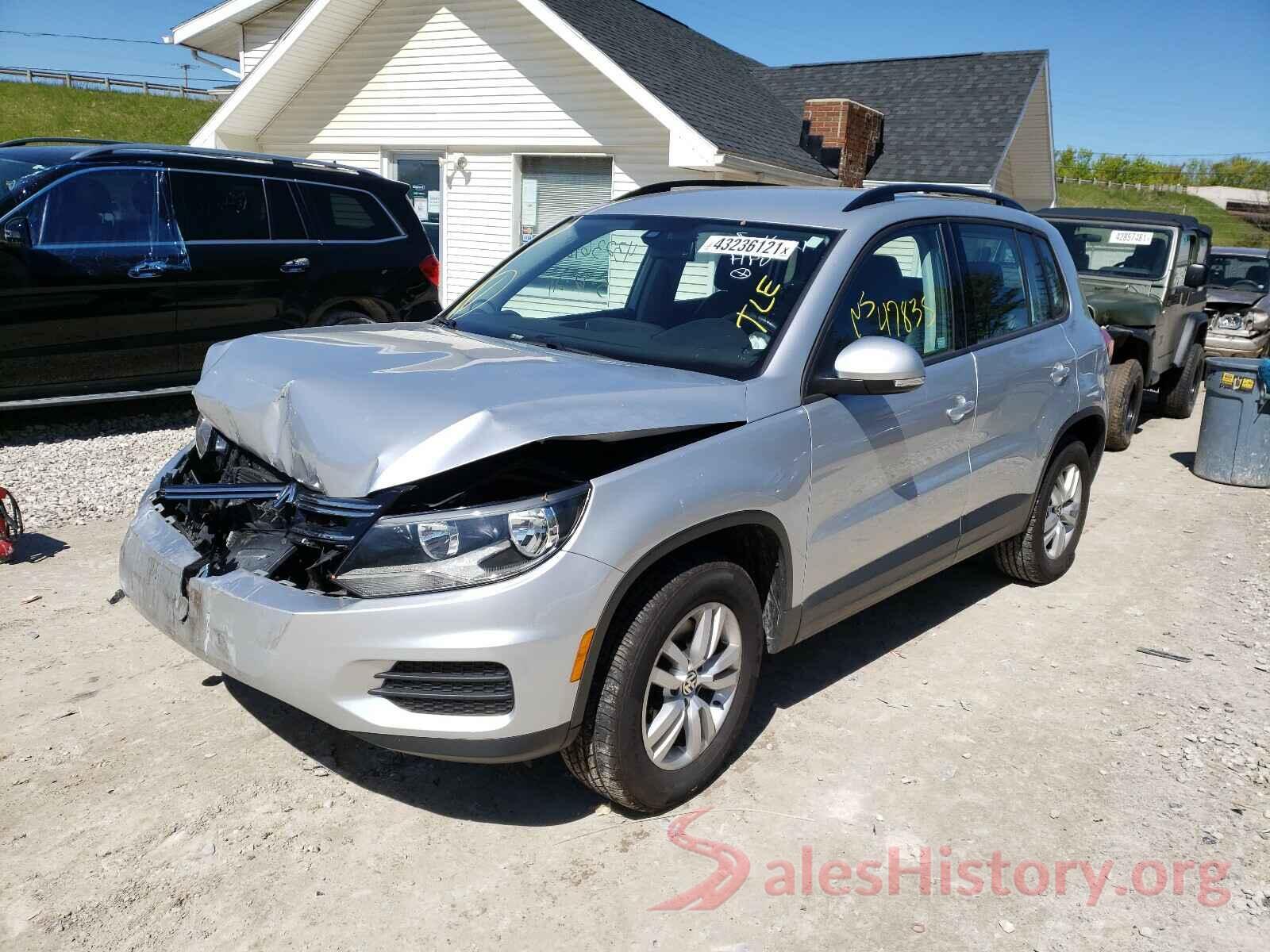 WVGBV7AX7HW510963 2017 VOLKSWAGEN TIGUAN