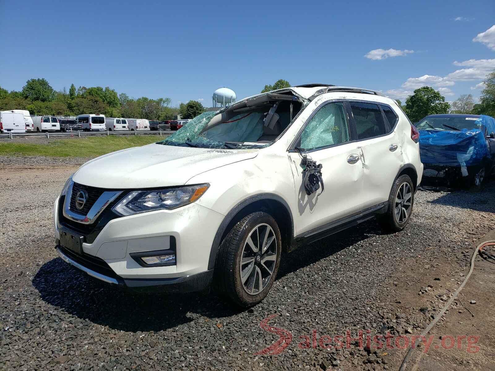 5N1AT2MV4KC768252 2019 NISSAN ROGUE