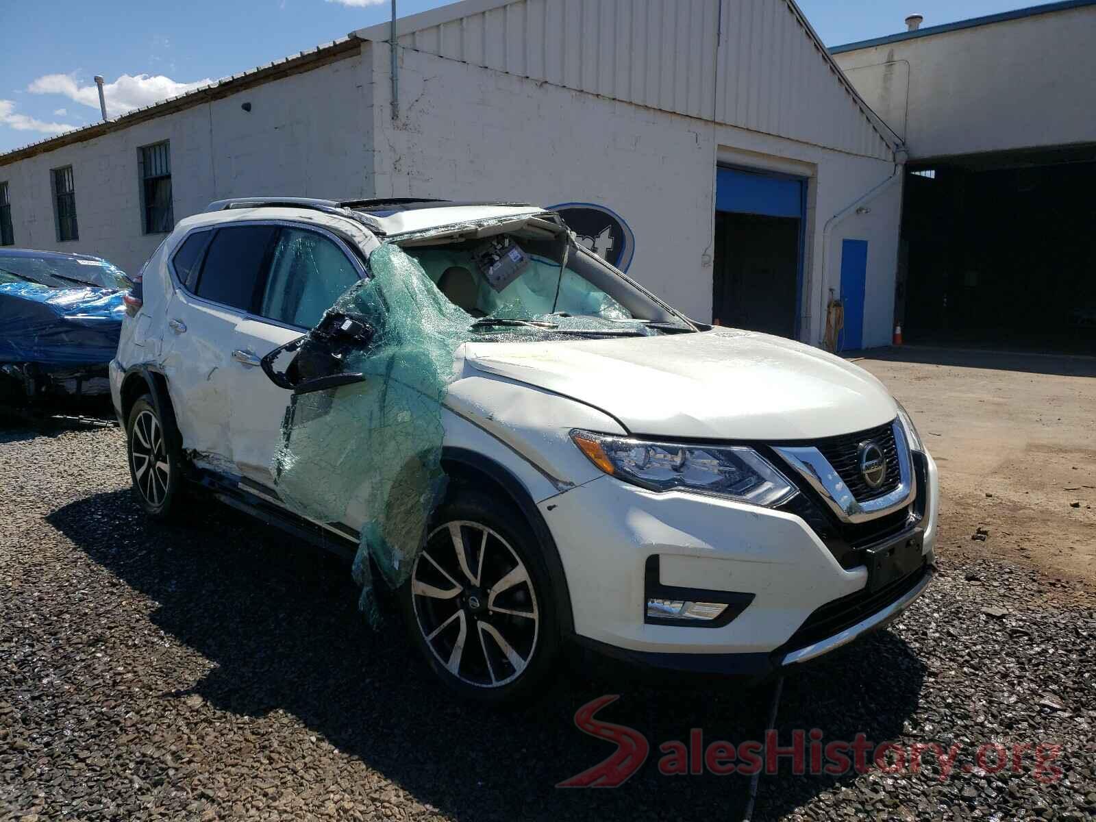 5N1AT2MV4KC768252 2019 NISSAN ROGUE