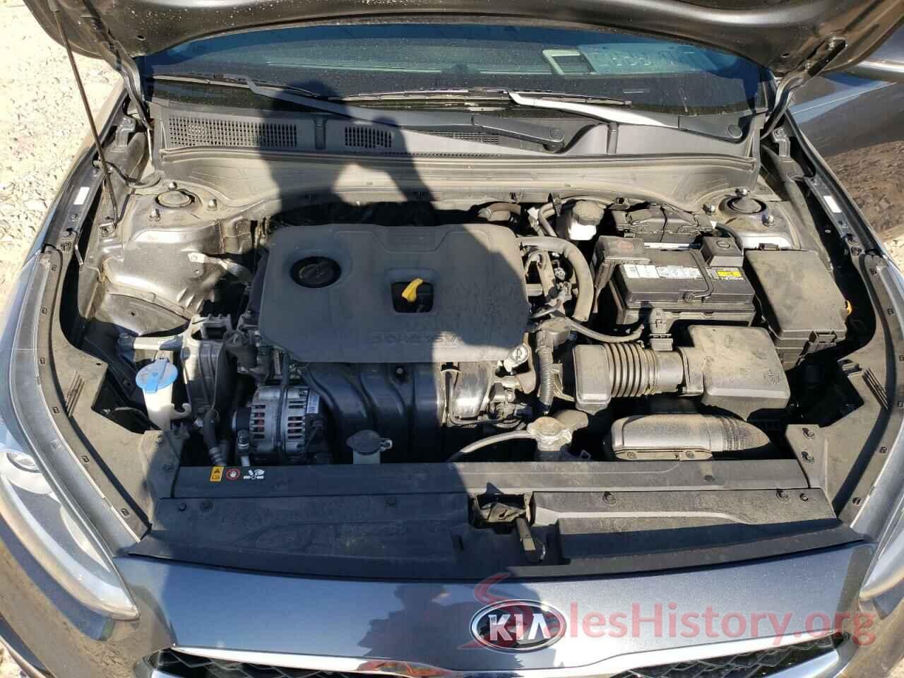 3KPF54ADXKE028404 2019 KIA FORTE