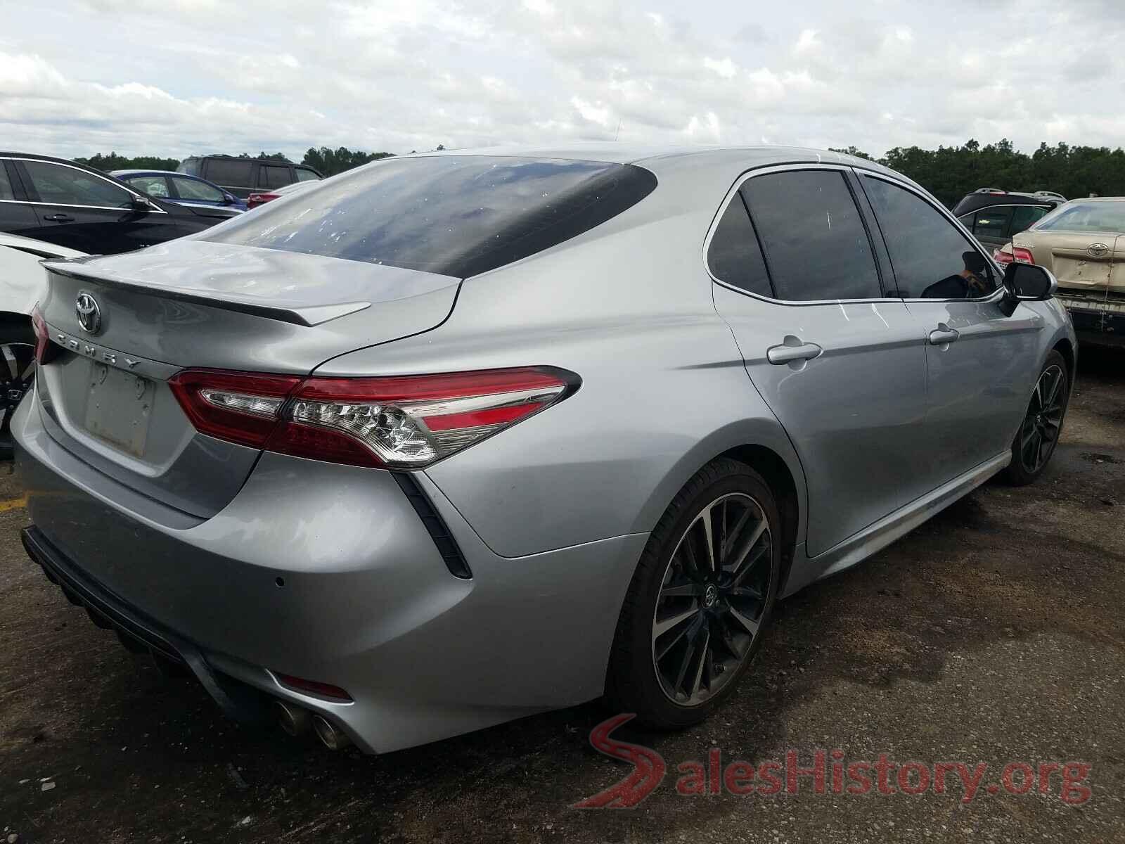 4T1B61HK9JU502661 2018 TOYOTA CAMRY