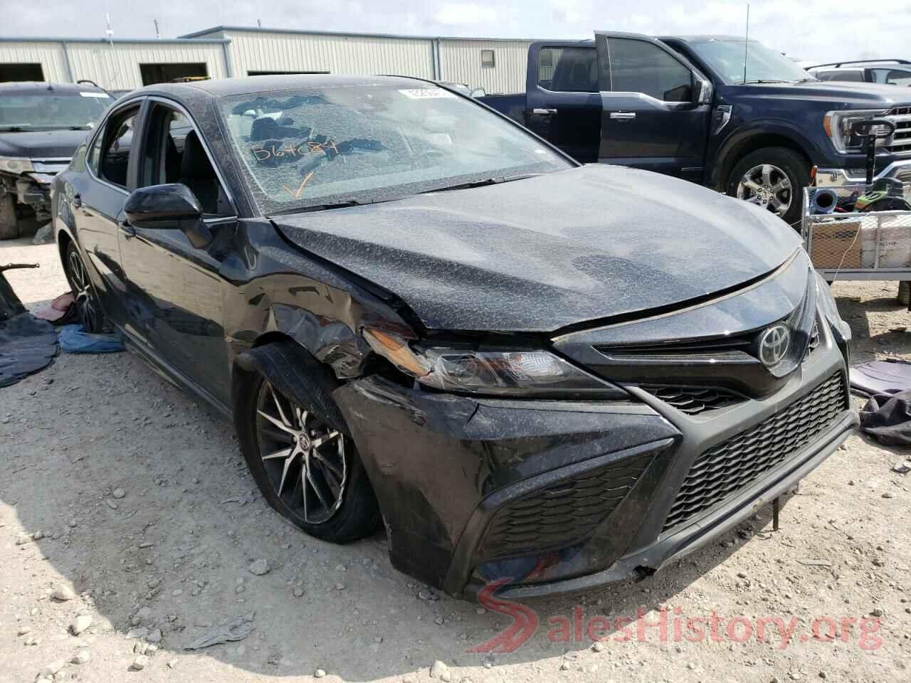 4T1G11AK6MU564084 2021 TOYOTA CAMRY