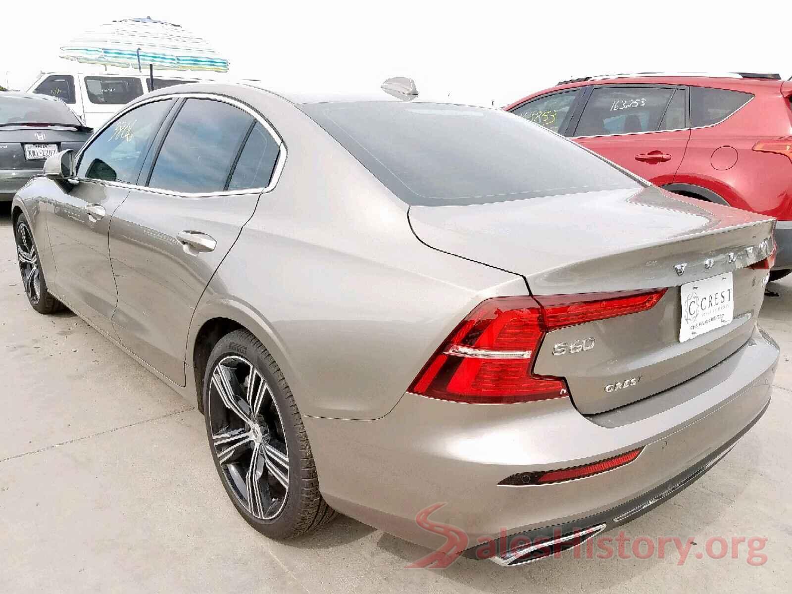 7JRA22TL1KG000715 2019 VOLVO S60