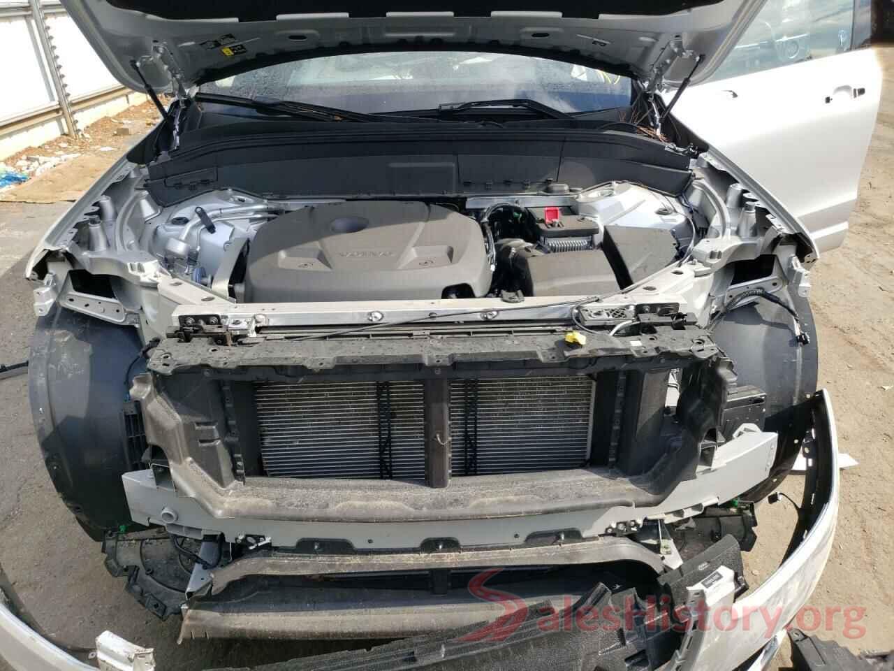 YV4102CK6L1535682 2020 VOLVO XC90