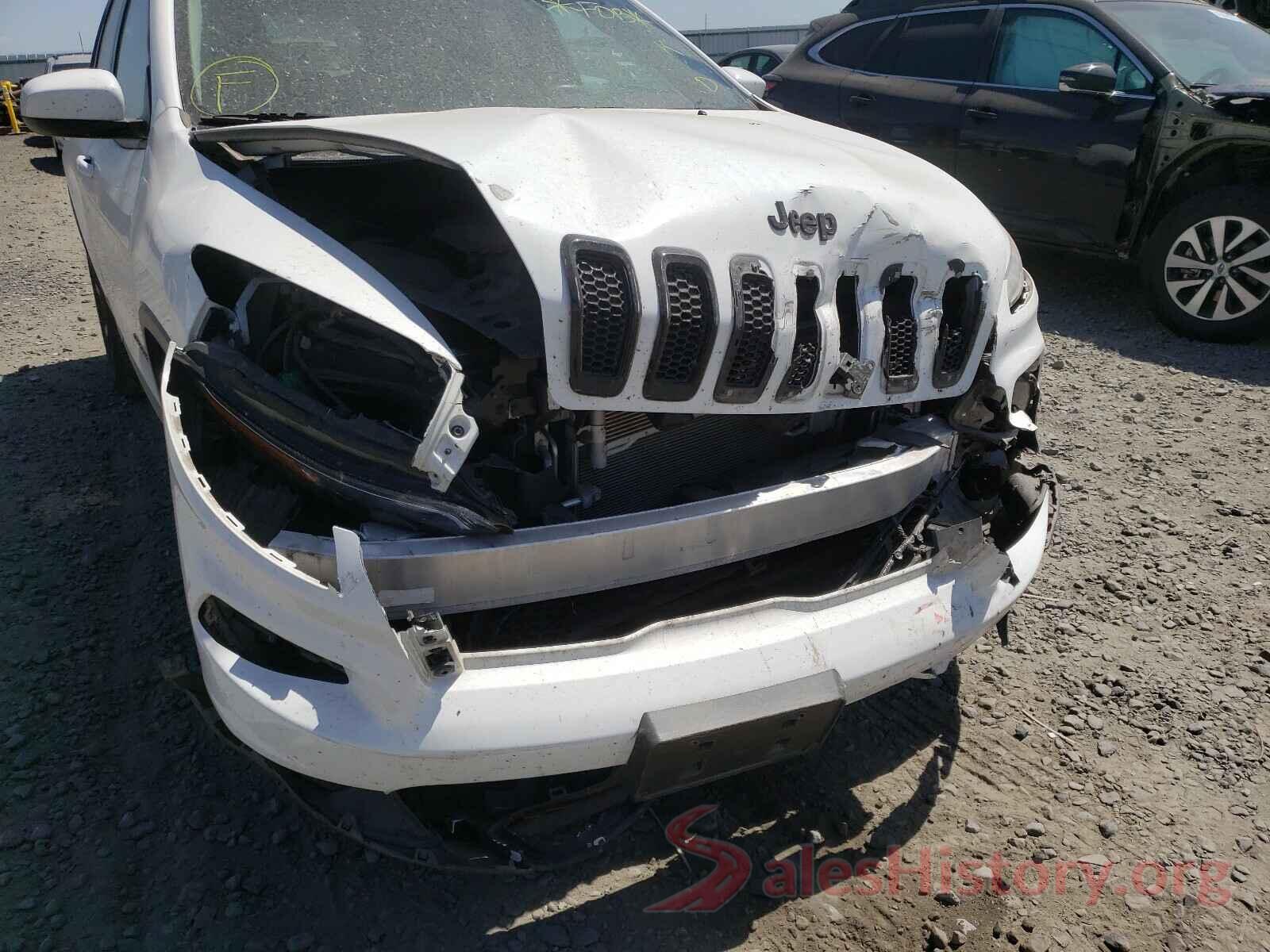 1C4PJMCB8JD575876 2018 JEEP CHEROKEE