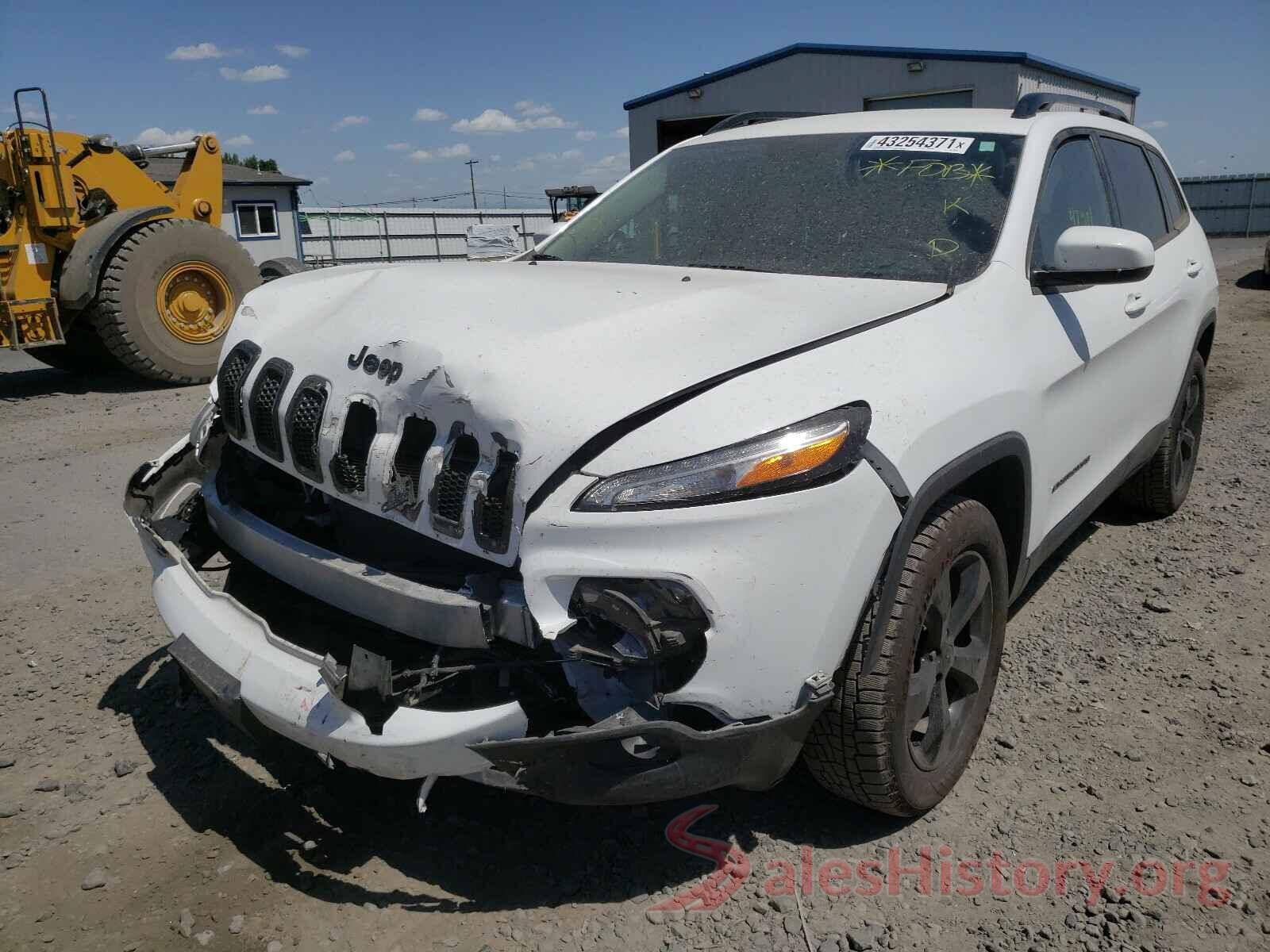 1C4PJMCB8JD575876 2018 JEEP CHEROKEE