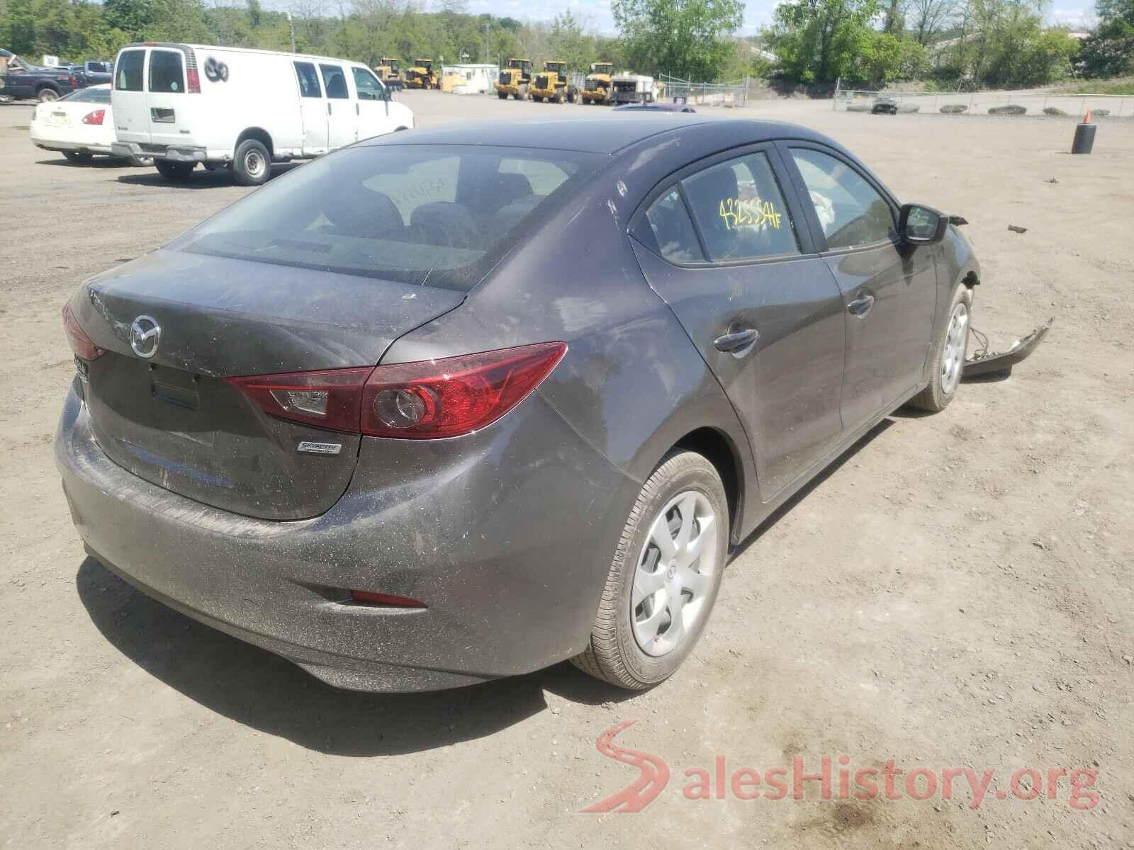 3MZBN1U74JM164788 2018 MAZDA 3