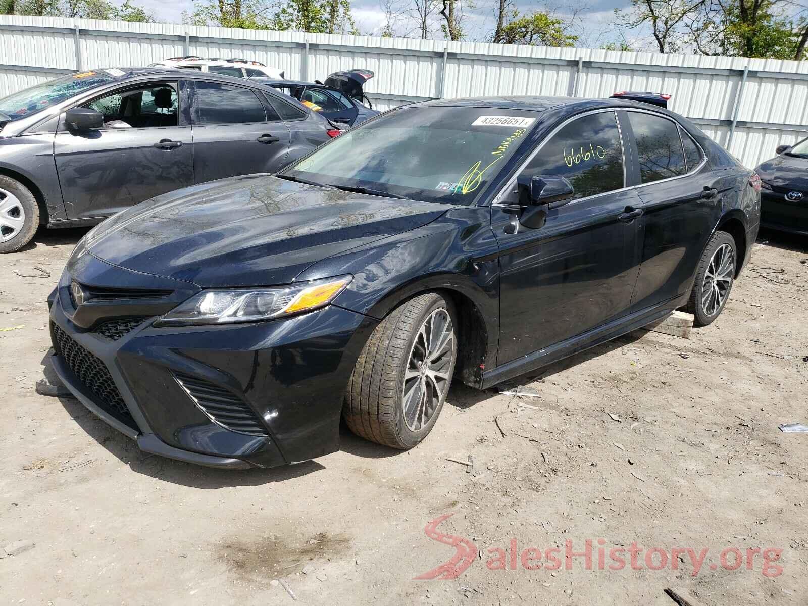 4T1B11HK5JU582183 2018 TOYOTA CAMRY