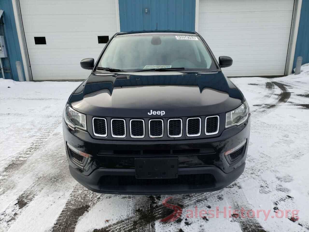 3C4NJDAB9JT163325 2018 JEEP COMPASS