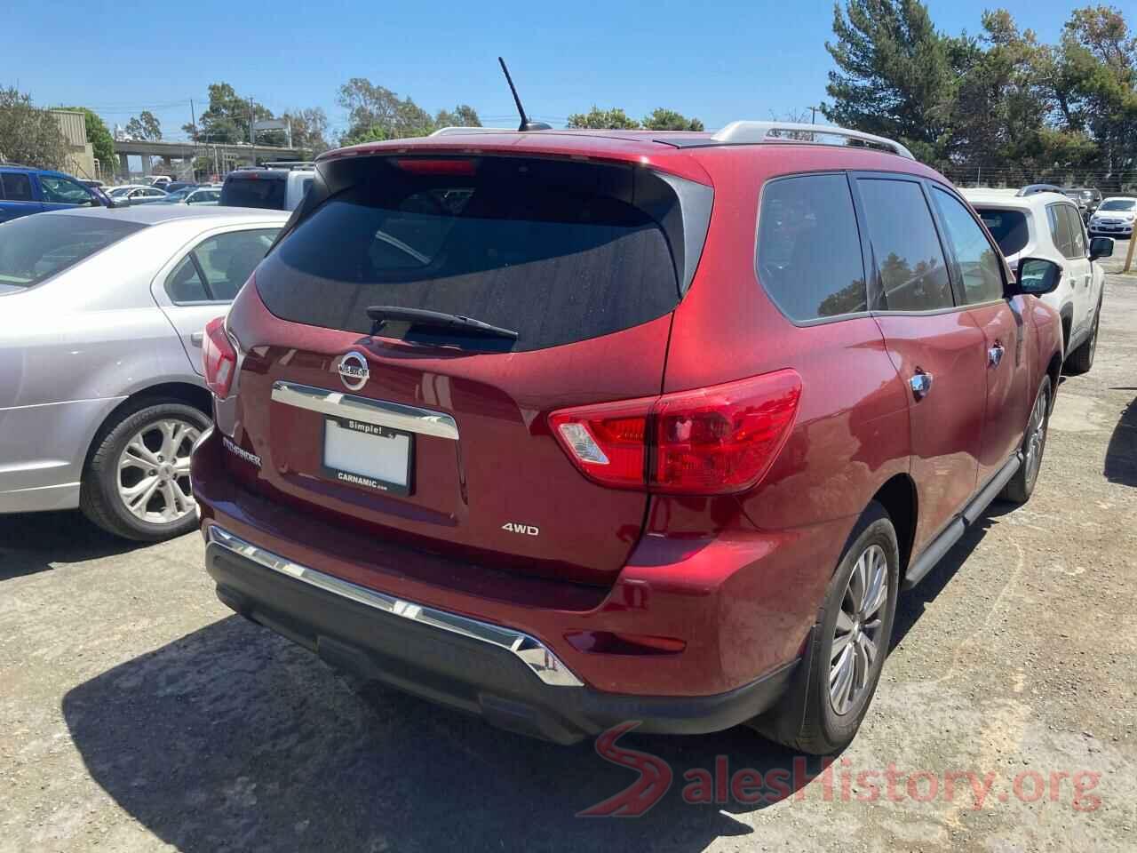 5N1DR2MM4JC631796 2018 NISSAN PATHFINDER