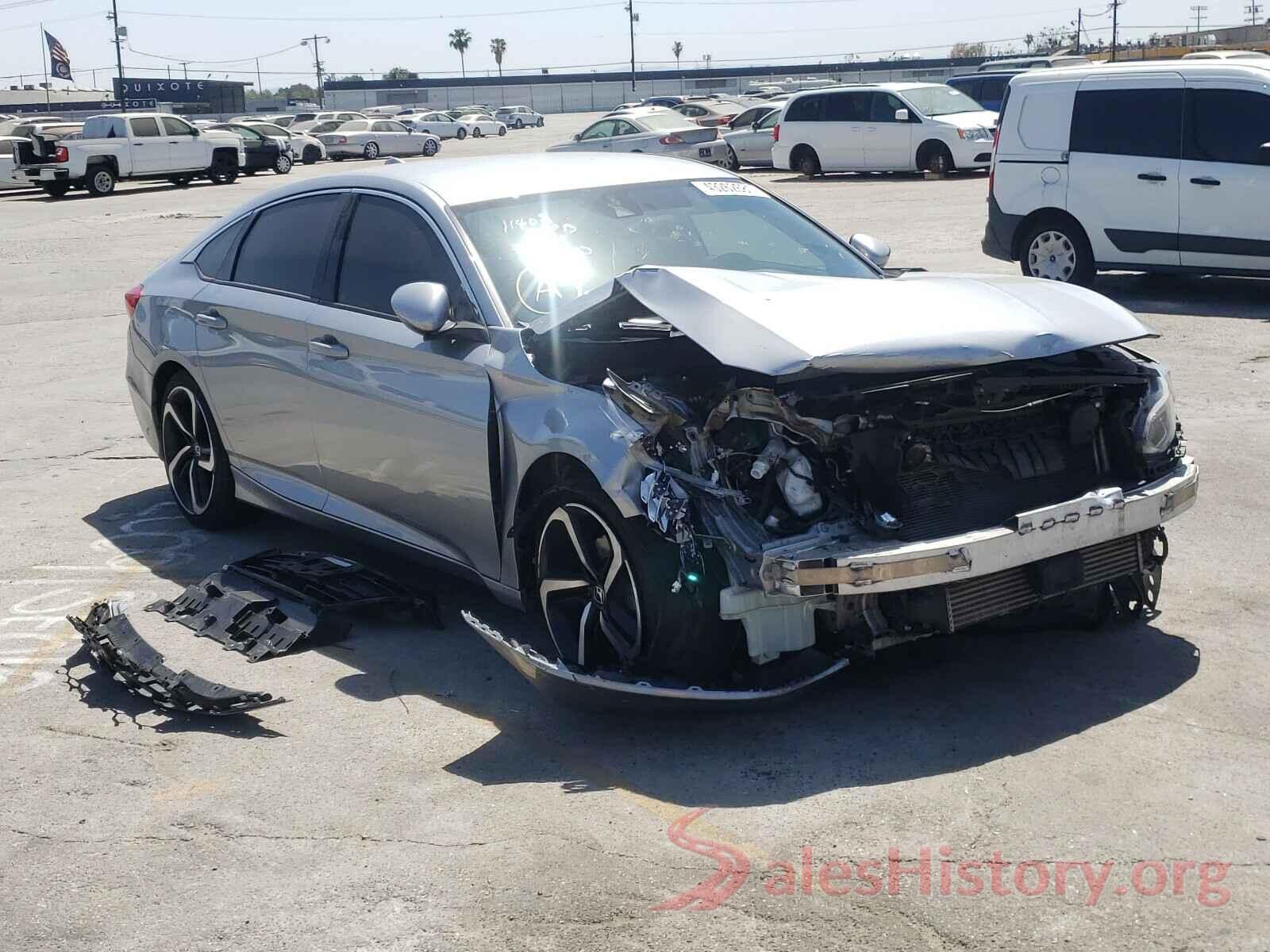 1HGCV1F35JA125885 2018 HONDA ACCORD