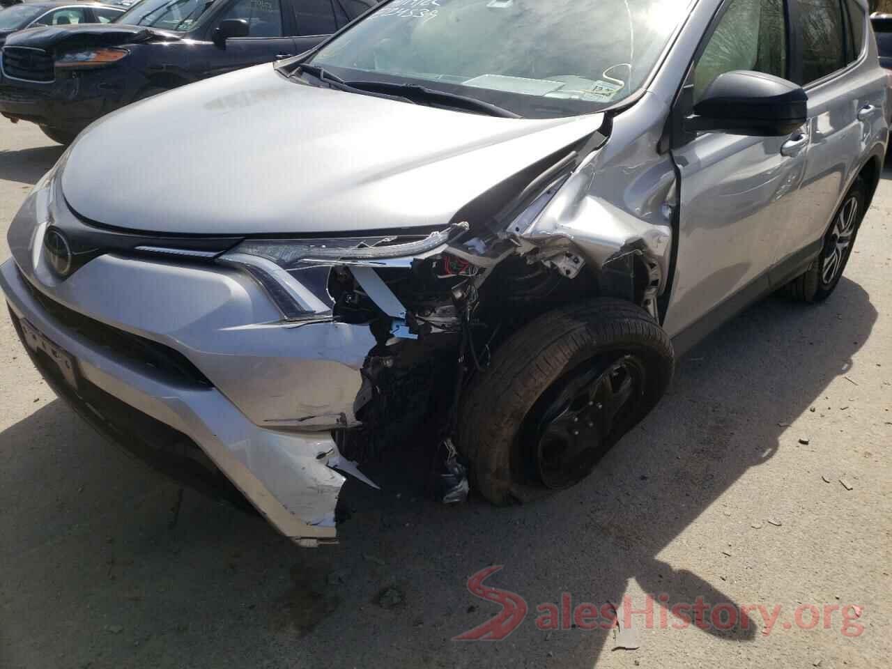 JTMBFREV5JJ225185 2018 TOYOTA RAV4