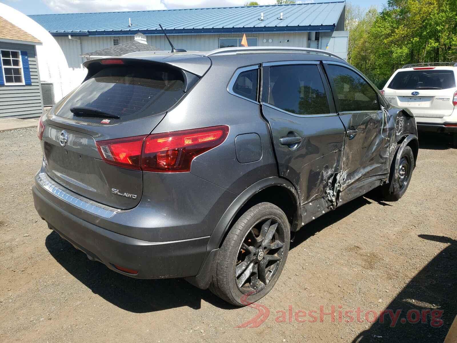 JN1BJ1CR0HW120379 2017 NISSAN ROGUE