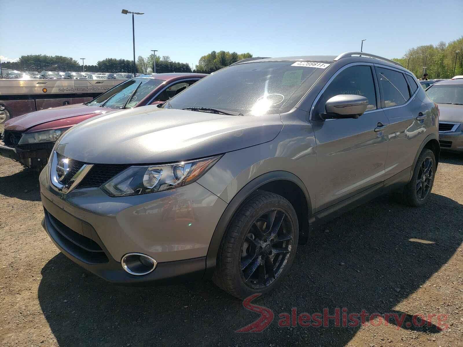 JN1BJ1CR0HW120379 2017 NISSAN ROGUE