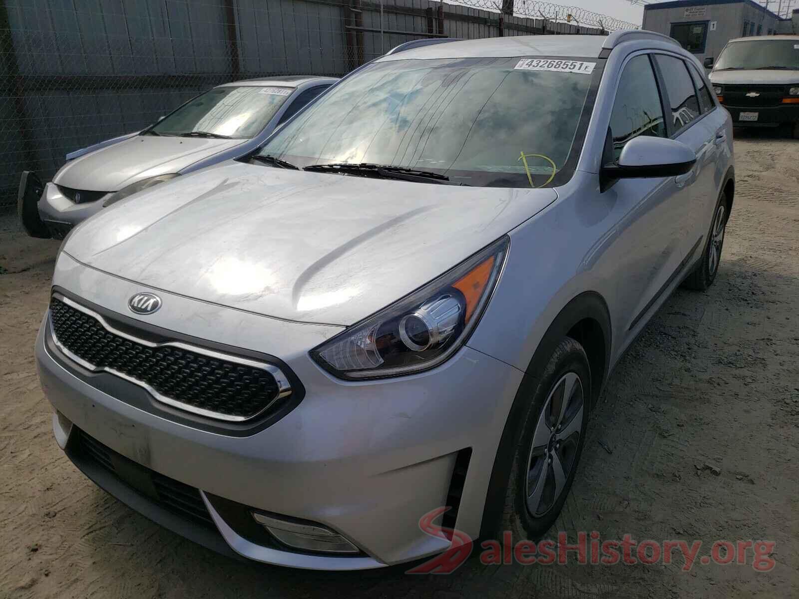 KNDCB3LC0K5283049 2019 KIA NIRO