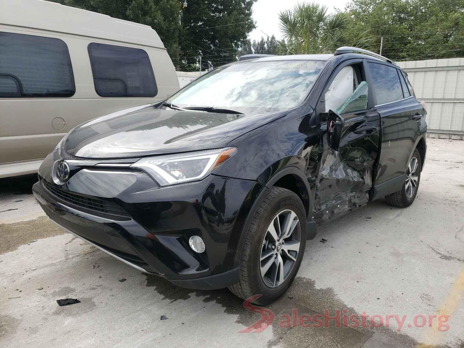 2T3WFREV0JW435521 2018 TOYOTA RAV4