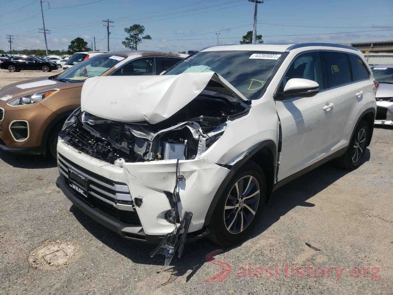 5TDJZRFH7KS628083 2019 TOYOTA HIGHLANDER