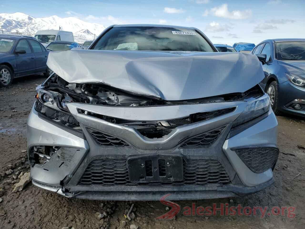 4T1G11BK7NU071644 2022 TOYOTA CAMRY