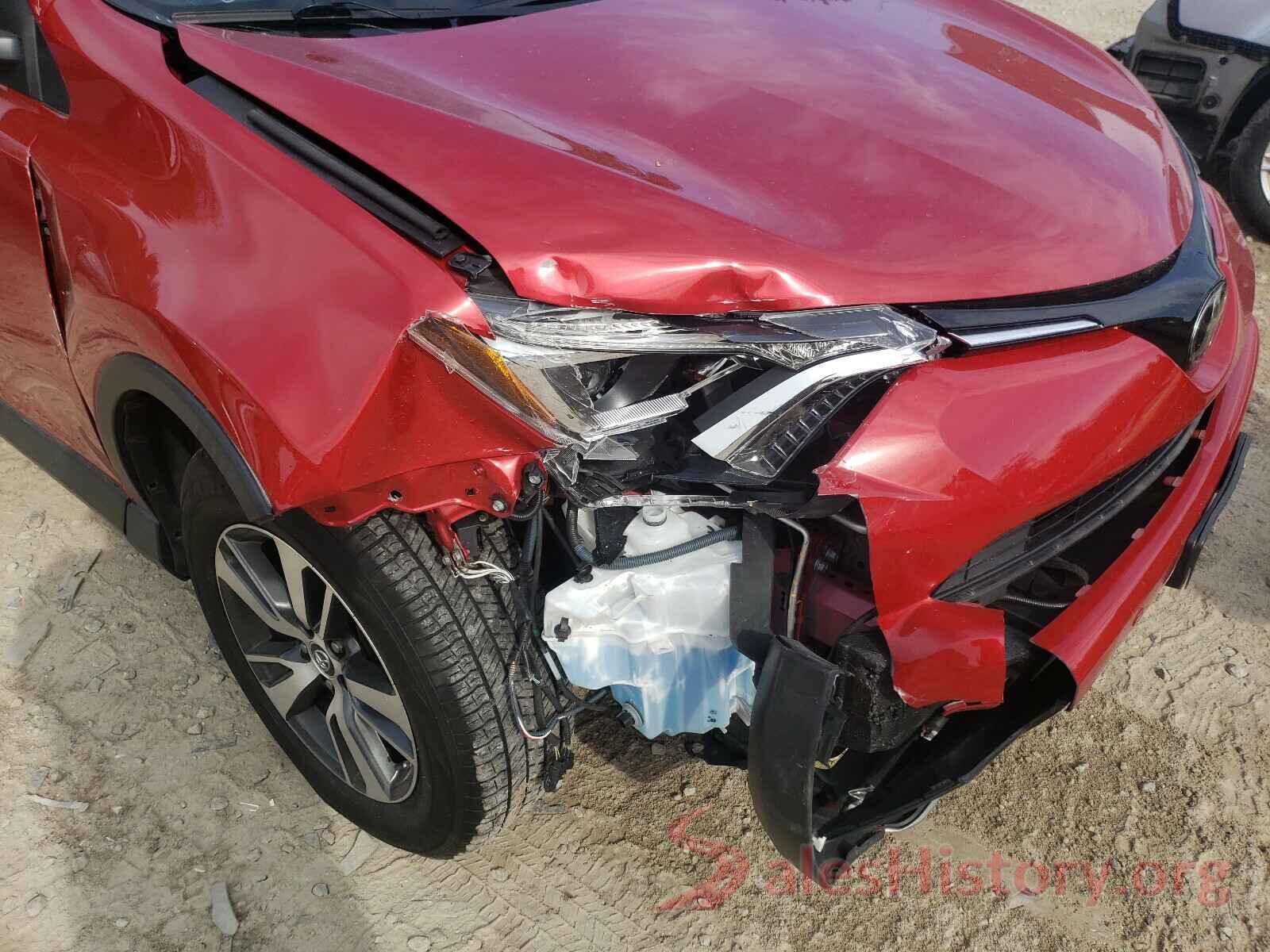 JTMRFREVXHJ140190 2017 TOYOTA RAV4