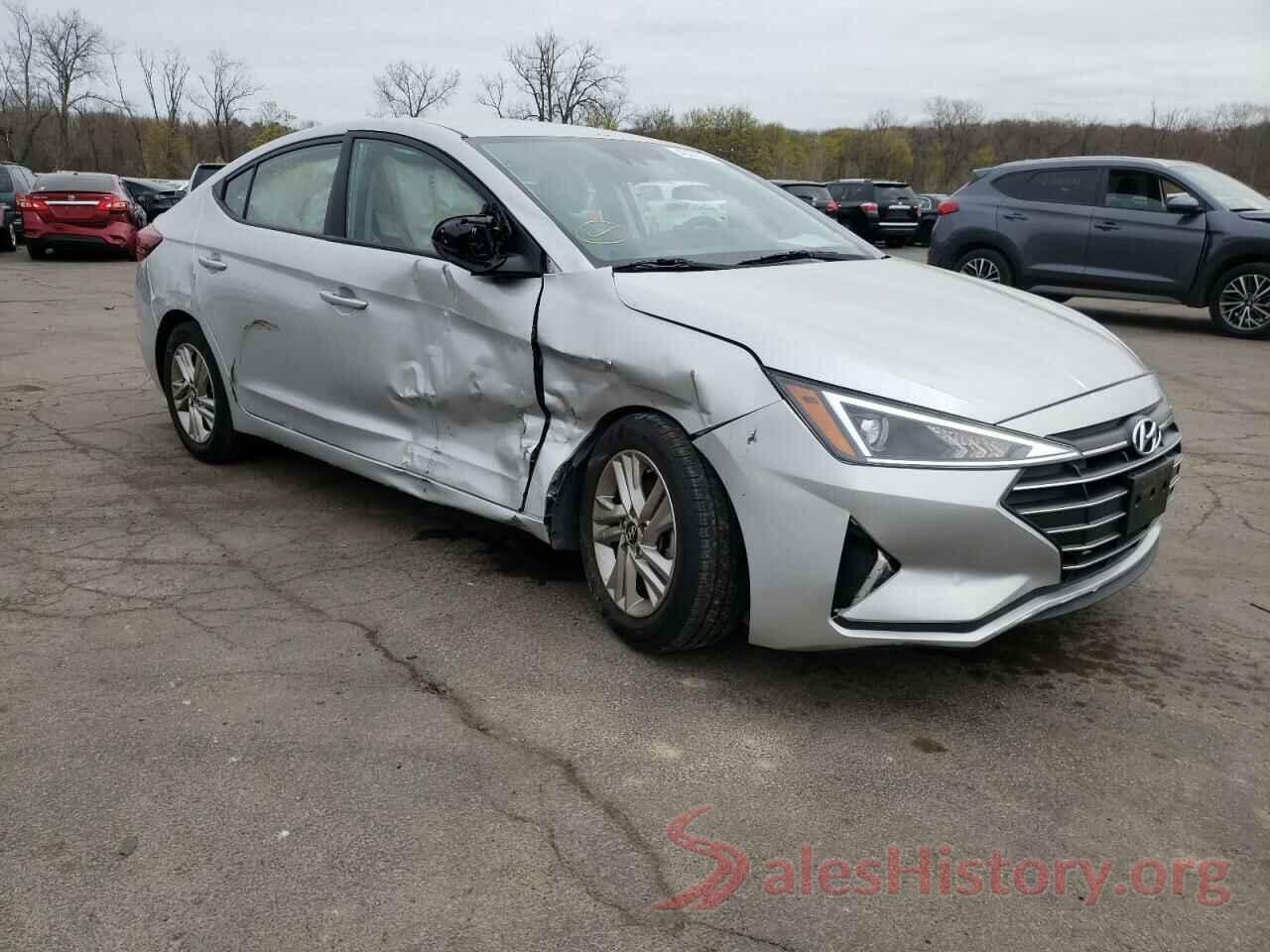 5NPD84LF8KH471983 2019 HYUNDAI ELANTRA