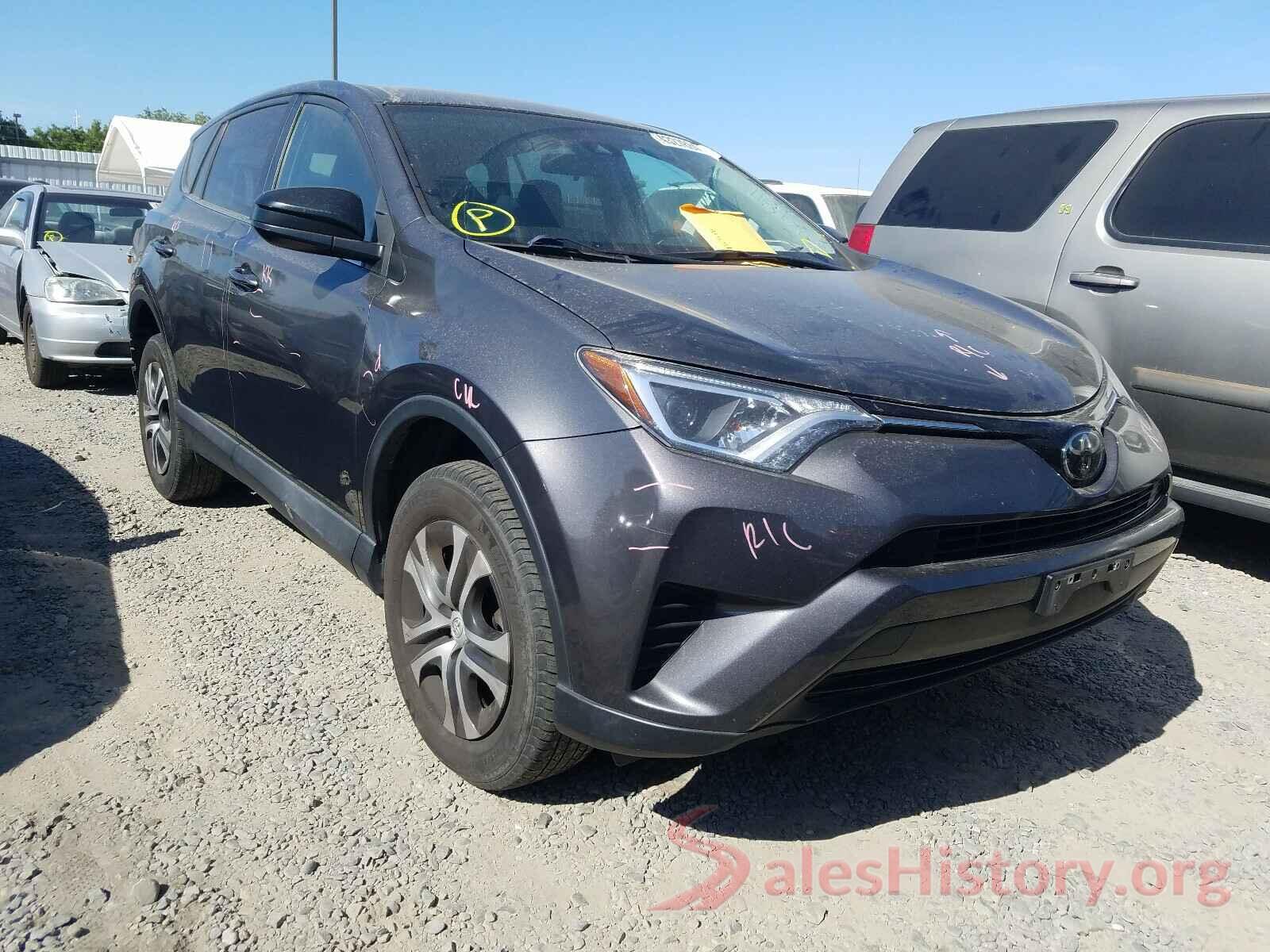 2T3ZFREV2JW454388 2018 TOYOTA RAV4