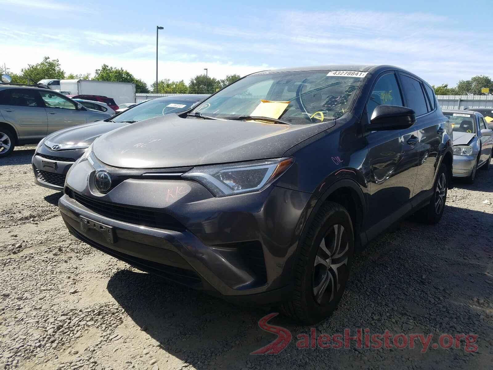 2T3ZFREV2JW454388 2018 TOYOTA RAV4