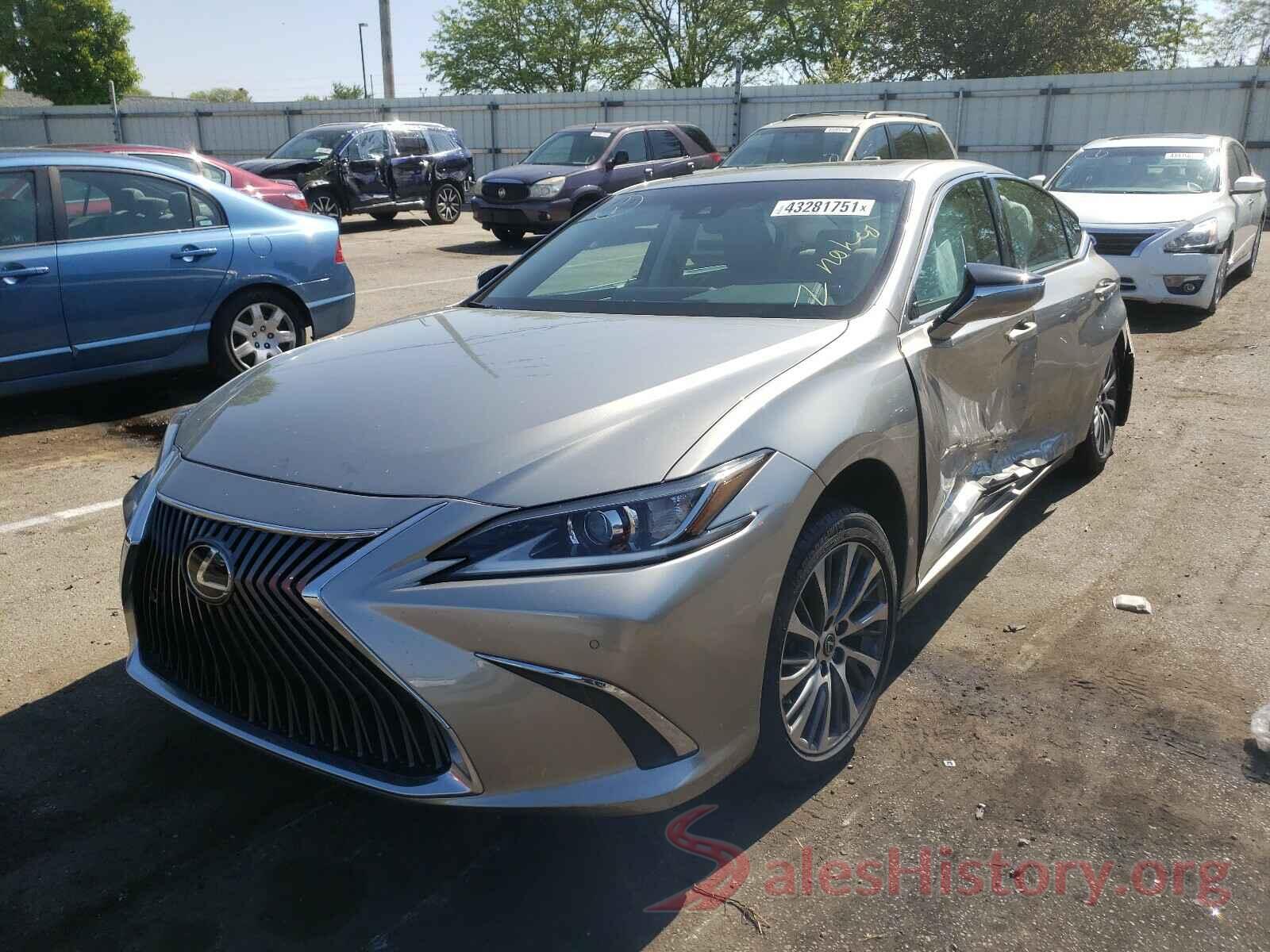 58ABZ1B17KU014598 2019 LEXUS ES350