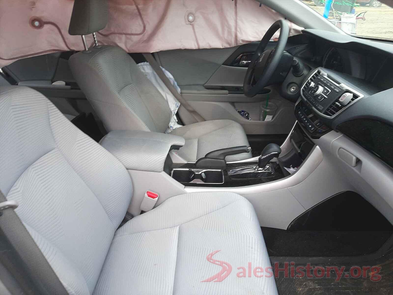 1HGCR2F37HA084261 2017 HONDA ACCORD