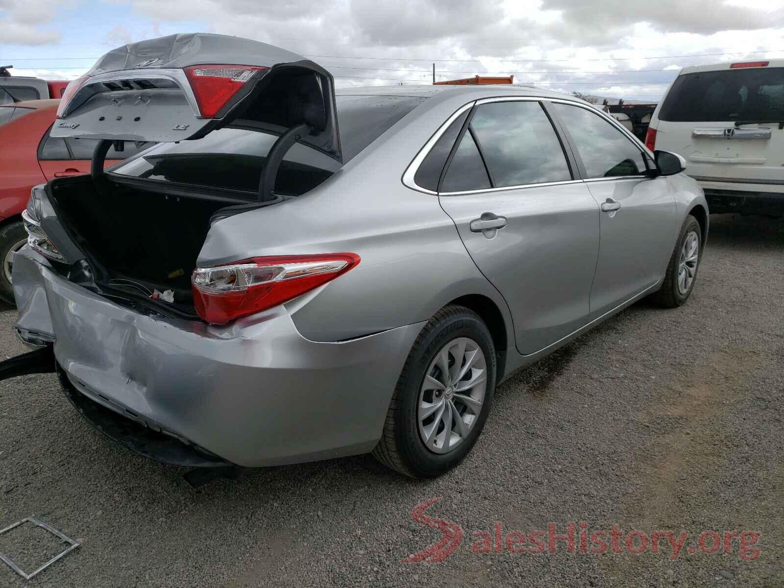 4T1BF1FK2HU303724 2017 TOYOTA CAMRY