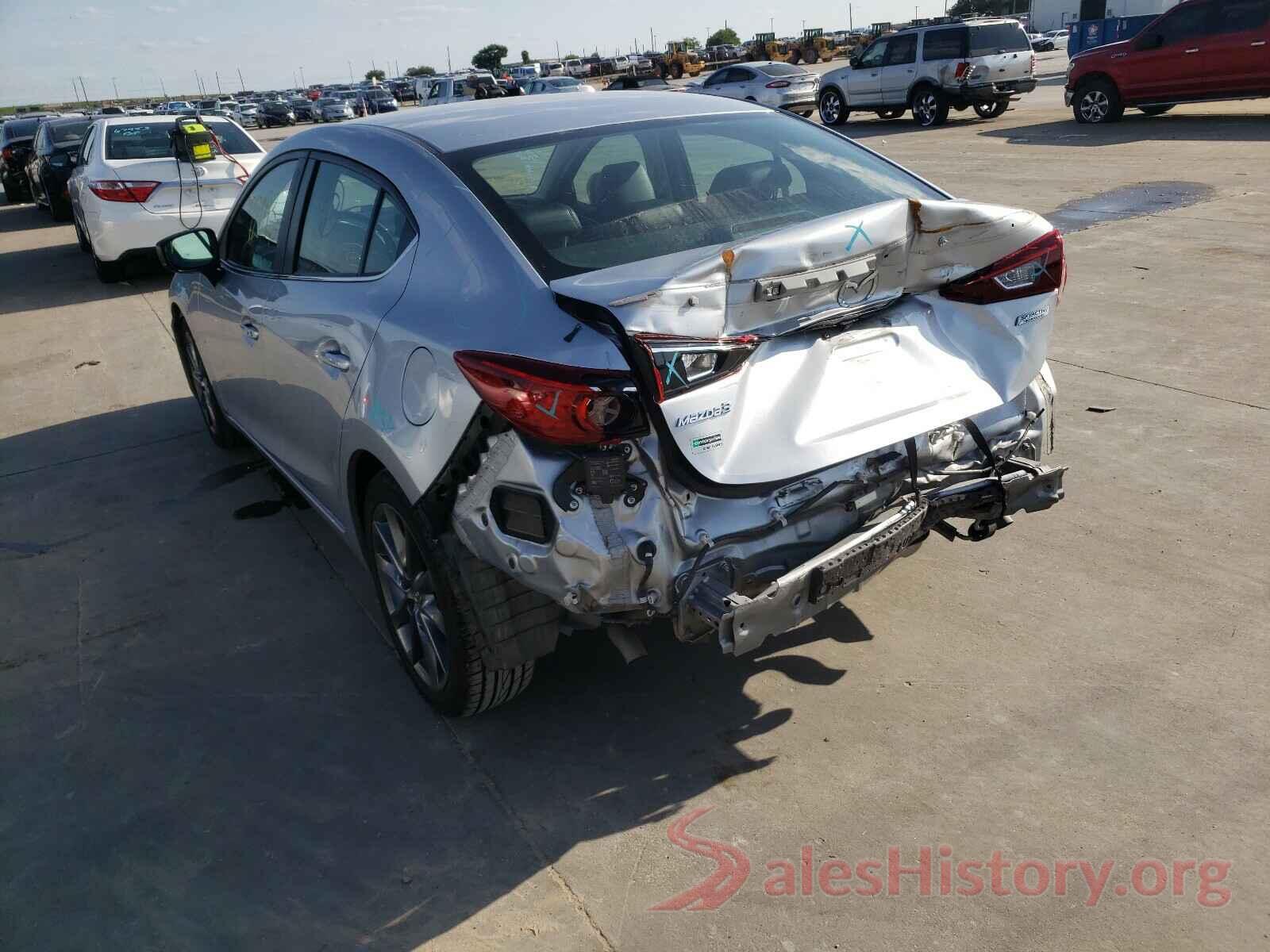 3MZBN1V39JM209980 2018 MAZDA 3