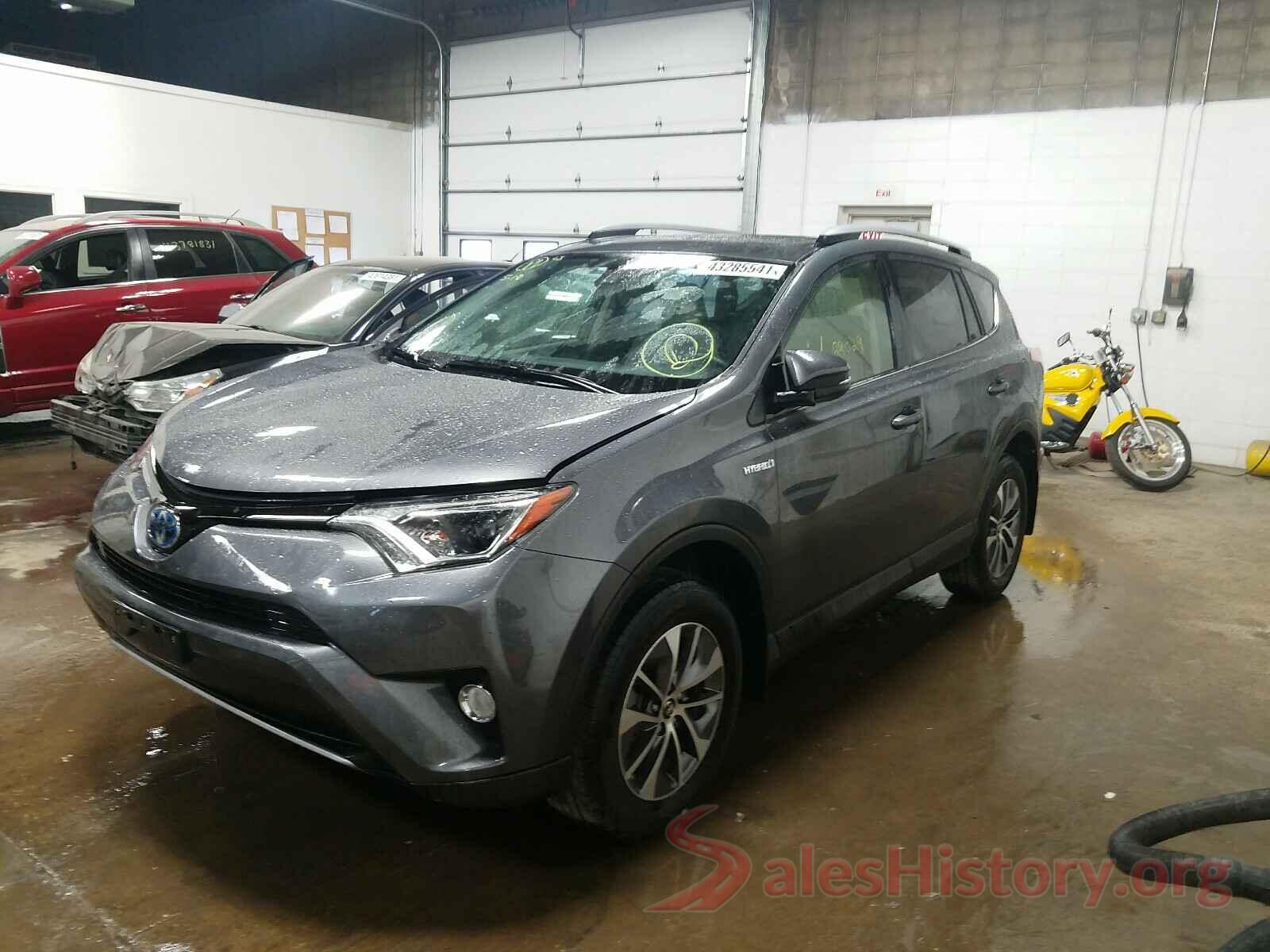 JTMRJREV4JD194183 2018 TOYOTA RAV4