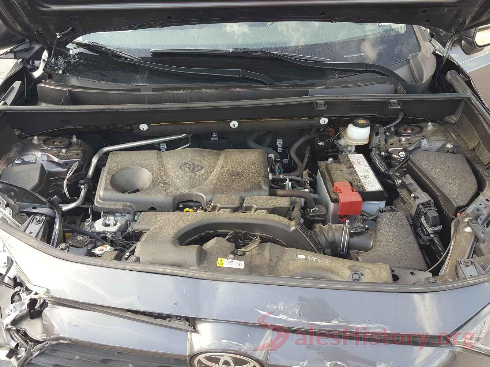 JTMH1RFVXKJ007591 2019 TOYOTA RAV4