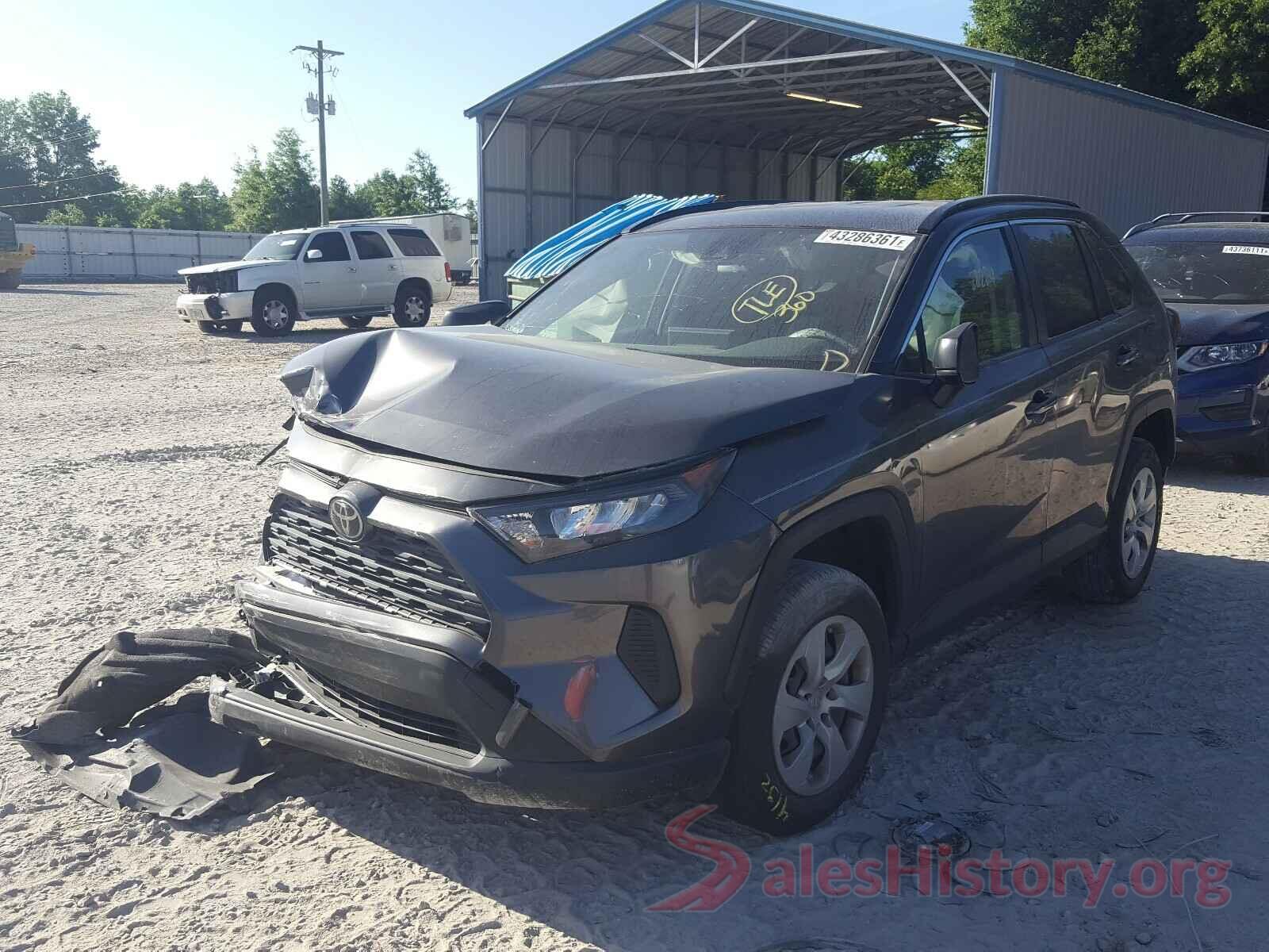 JTMH1RFVXKJ007591 2019 TOYOTA RAV4