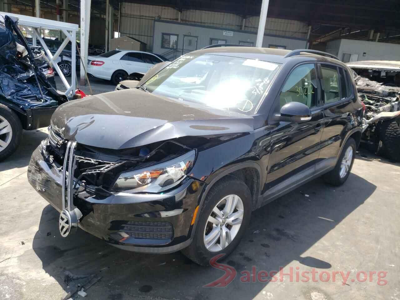 WVGBV7AXXGW513869 2016 VOLKSWAGEN TIGUAN