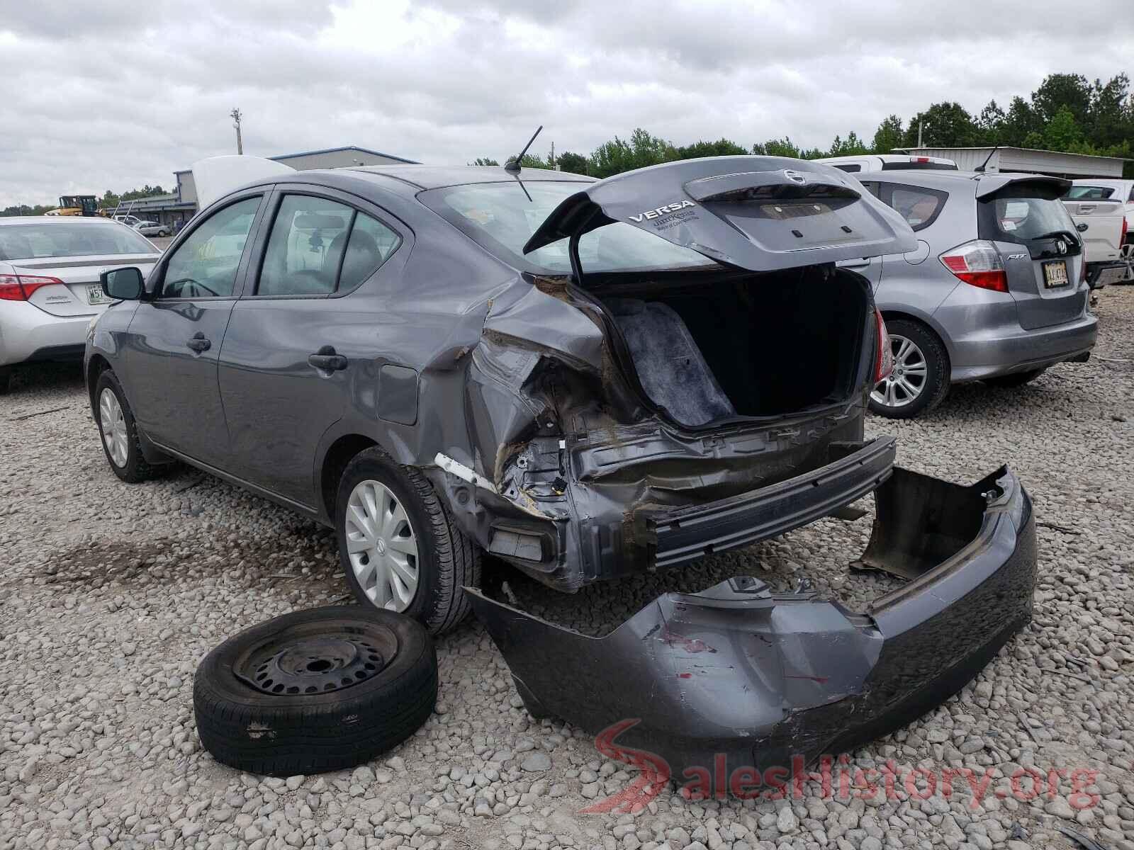 3N1CN7AP3KL833335 2019 NISSAN VERSA