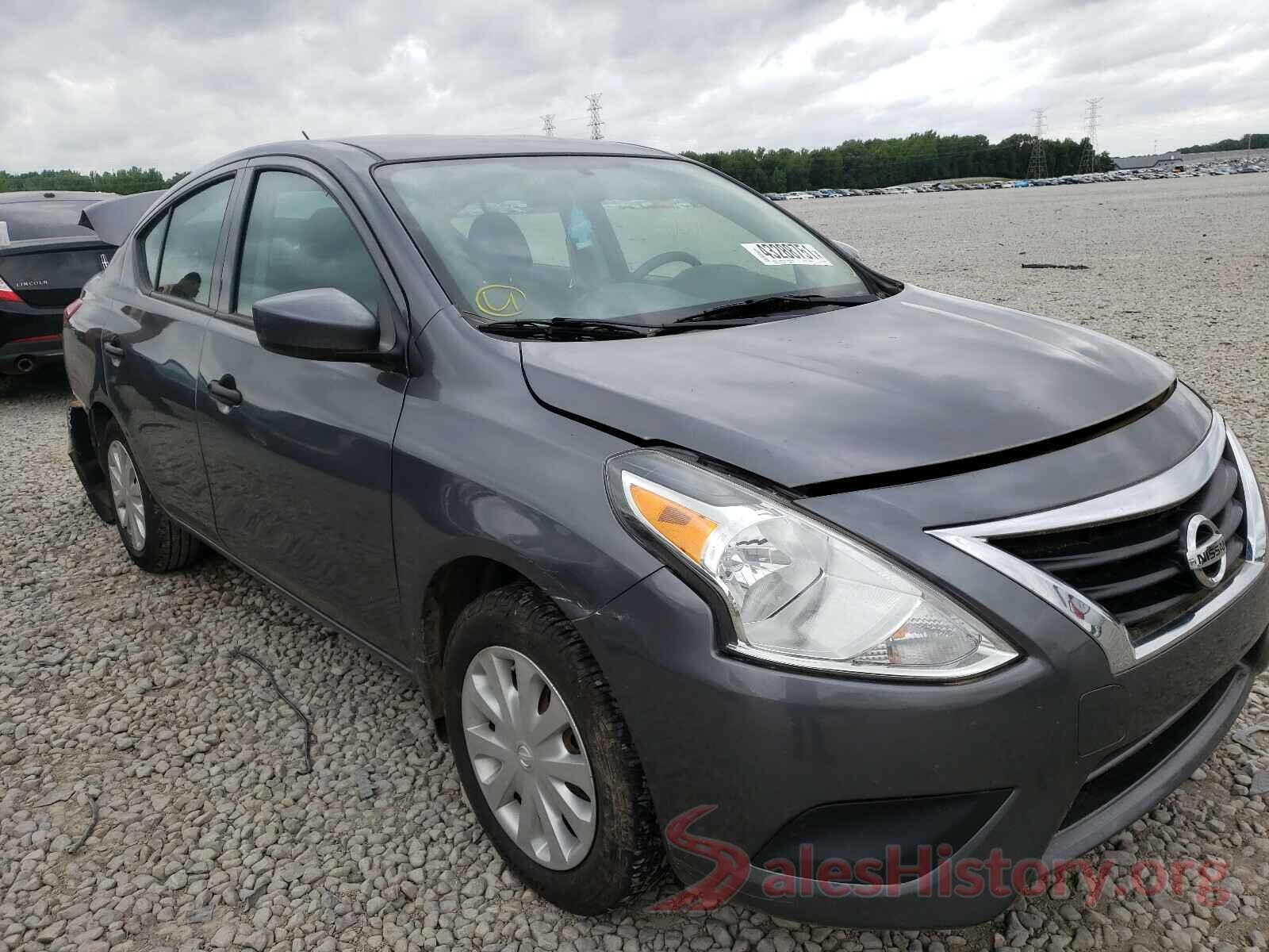 3N1CN7AP3KL833335 2019 NISSAN VERSA