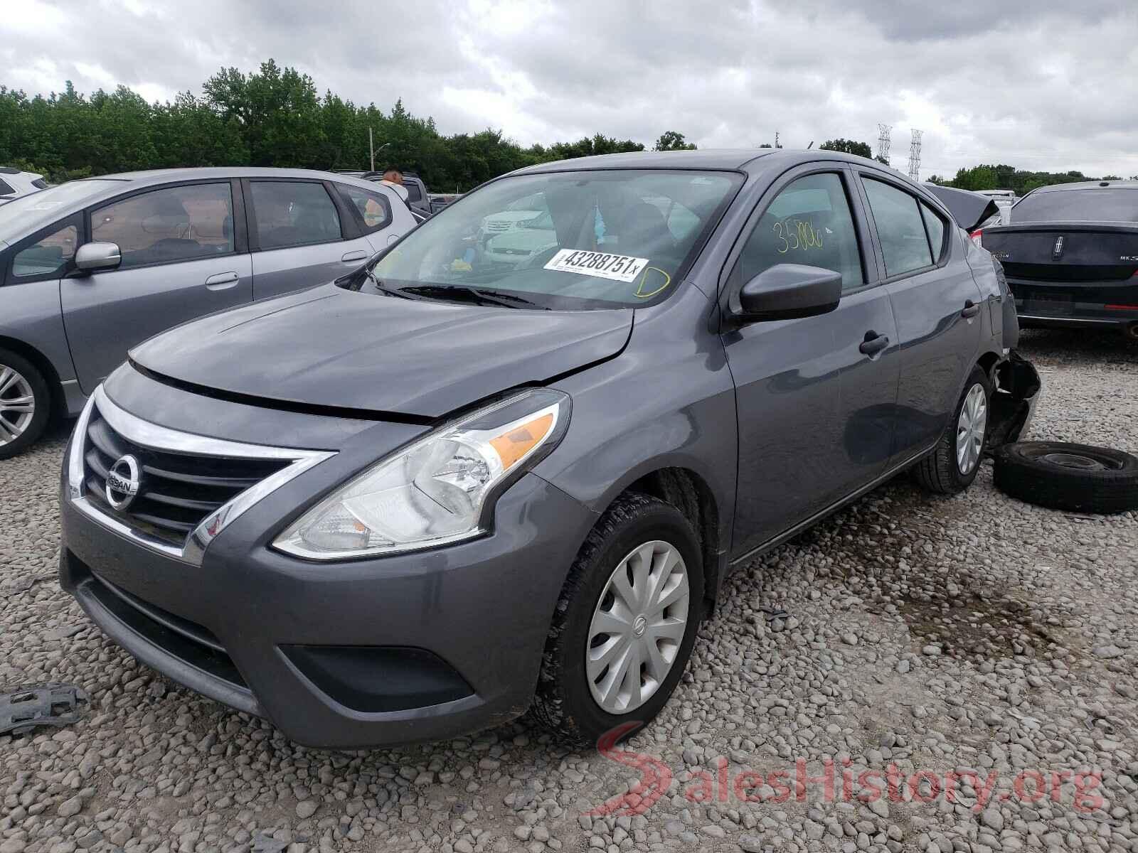 3N1CN7AP3KL833335 2019 NISSAN VERSA