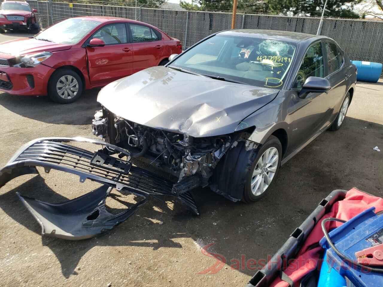 4T1B11HK3KU215767 2019 TOYOTA CAMRY