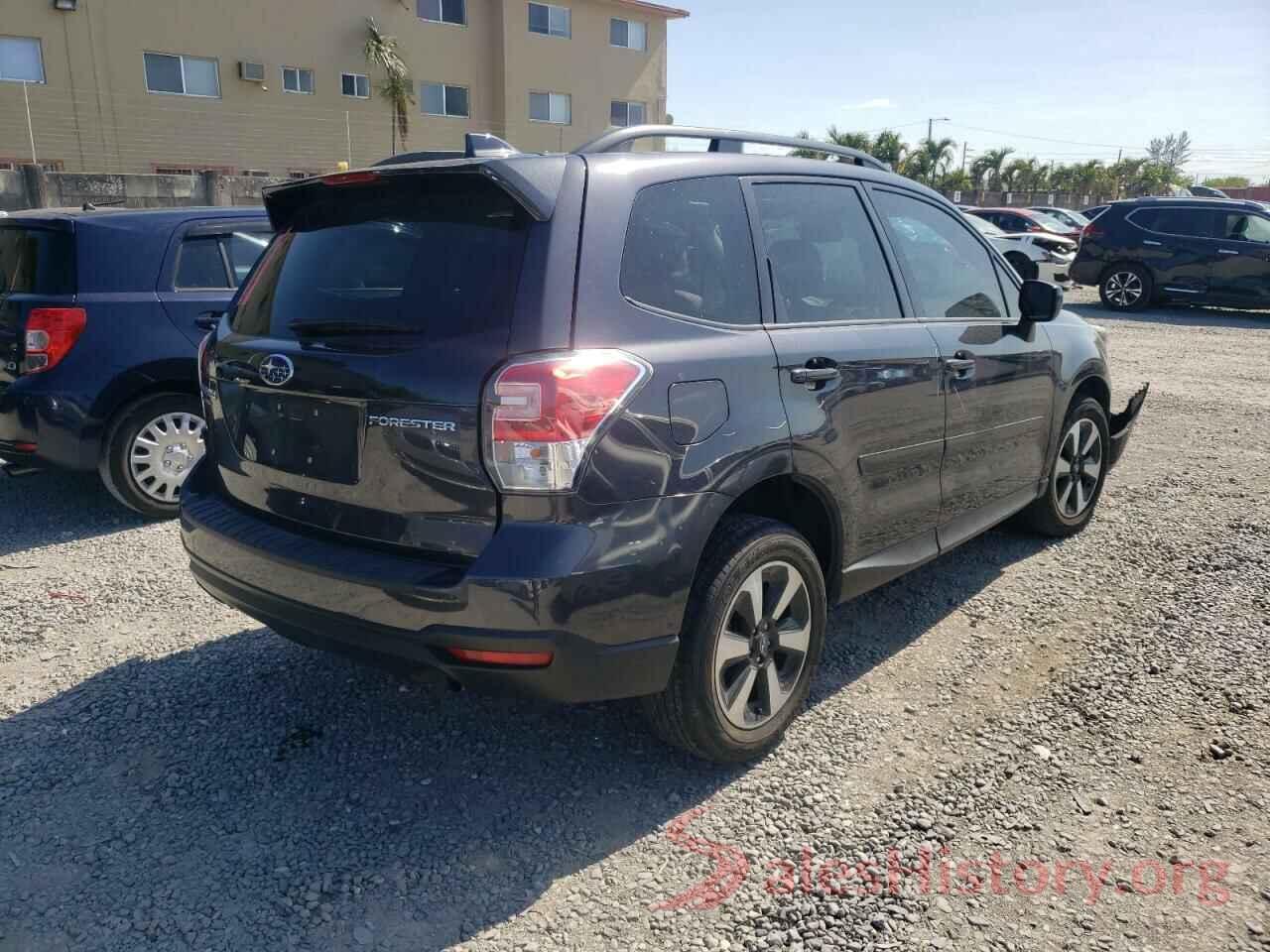 JF2SJAEC7JH615423 2018 SUBARU FORESTER