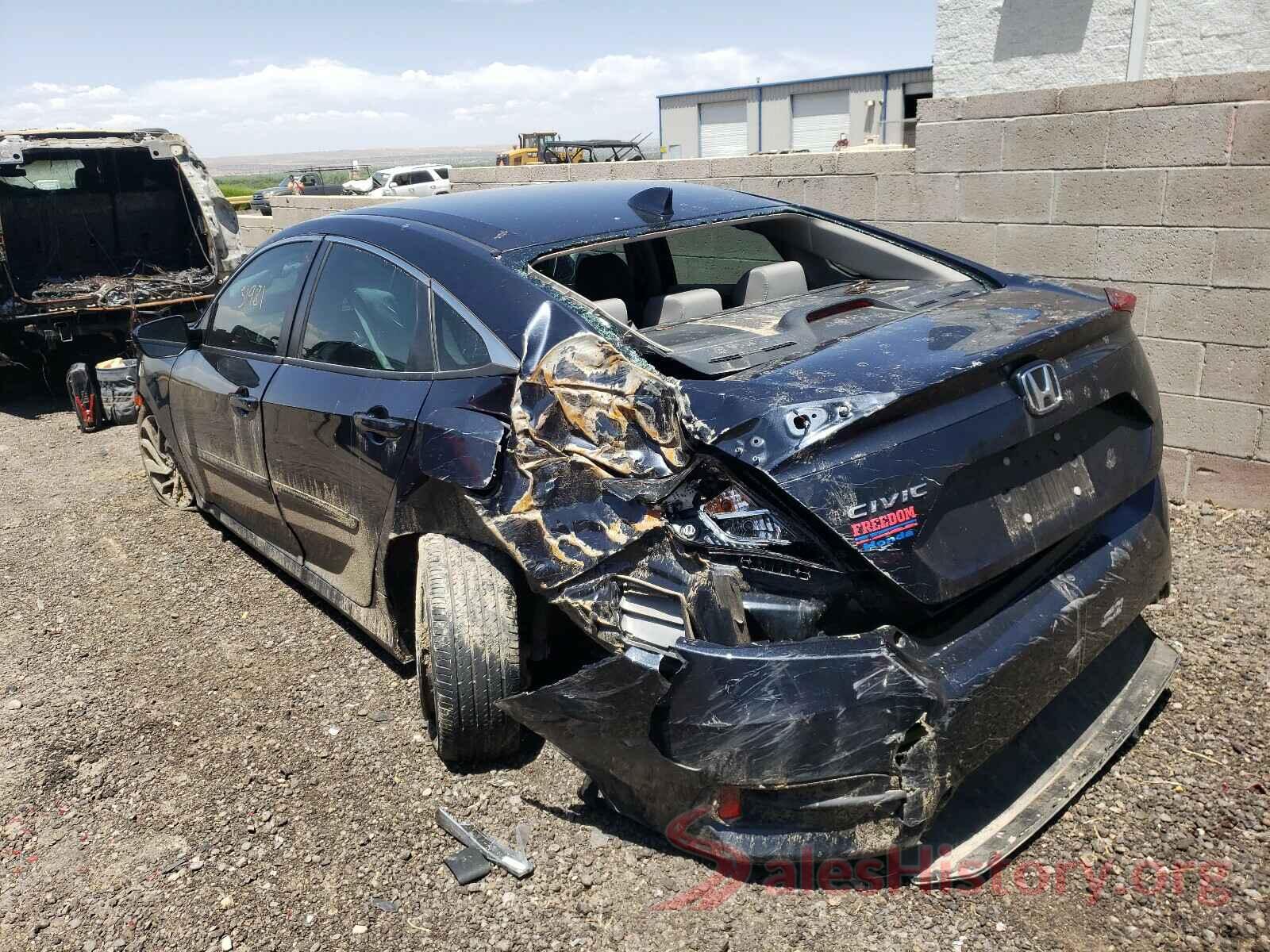 2HGFC2F7XJH597027 2018 HONDA CIVIC