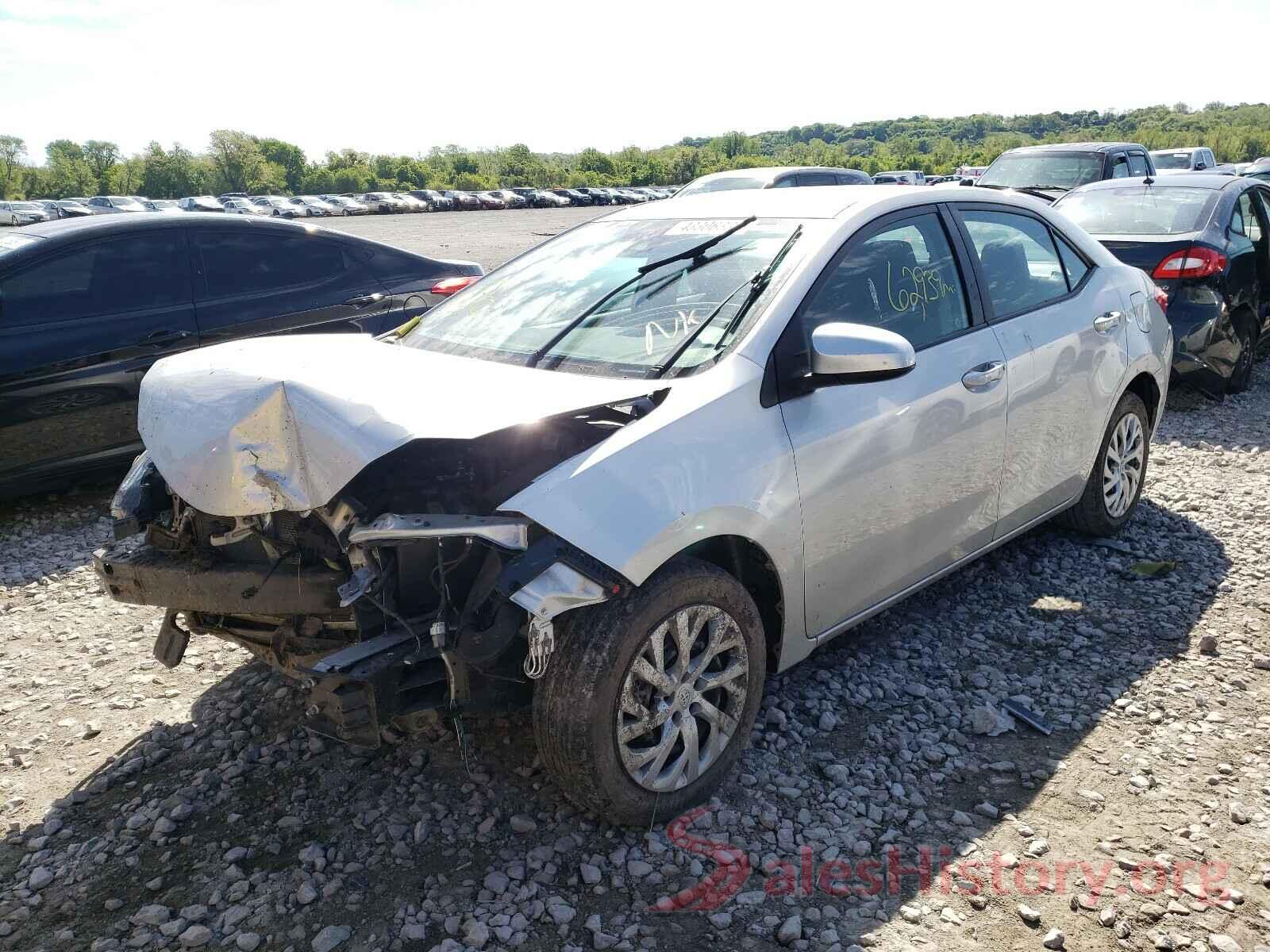 5YFBURHE1JP752363 2018 TOYOTA COROLLA