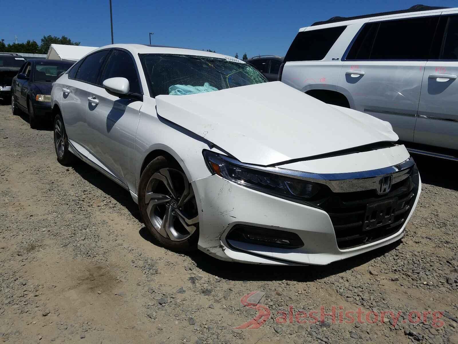 1HGCV1F59JA161130 2018 HONDA ACCORD