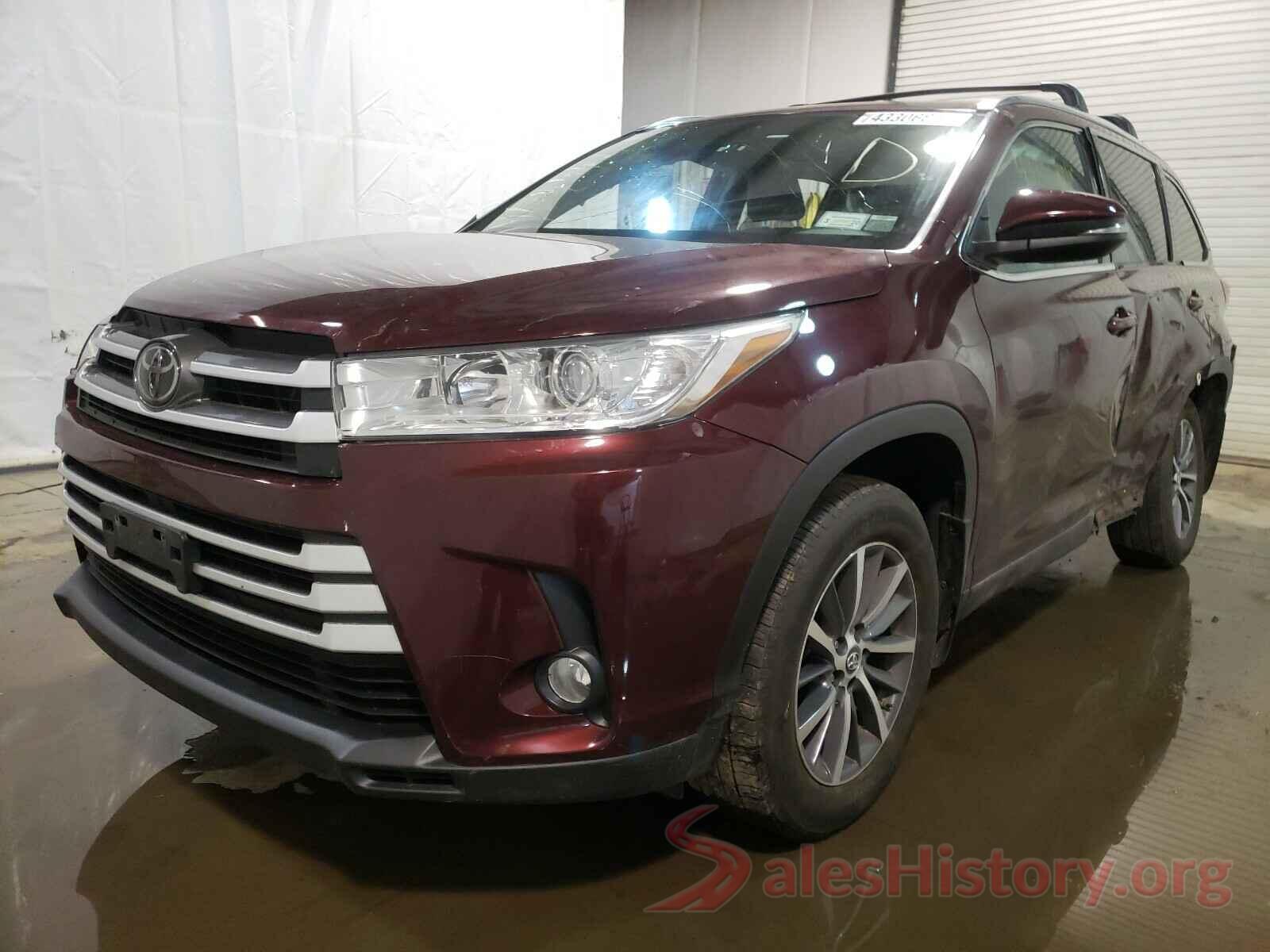 5TDJZRFHXKS957800 2019 TOYOTA HIGHLANDER