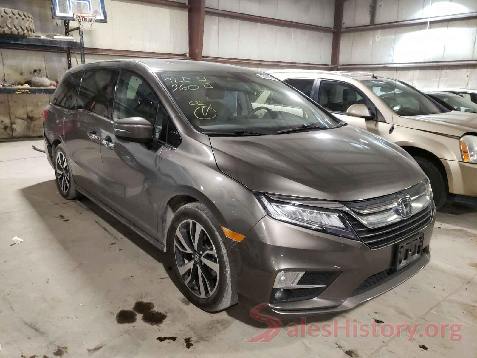 5FNRL6H92JB044833 2018 HONDA ODYSSEY