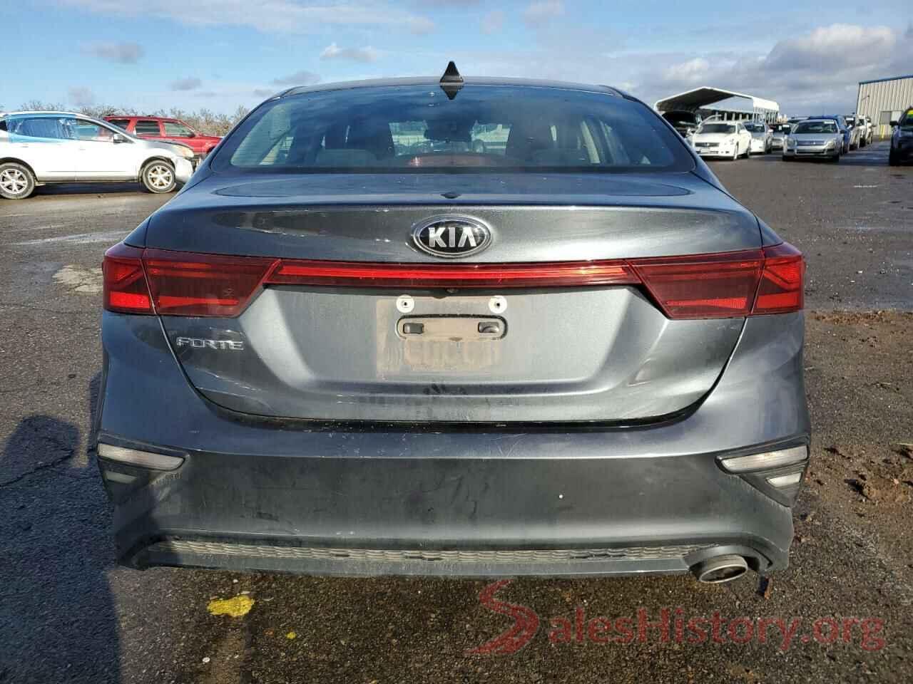 3KPF24AD5KE120707 2019 KIA FORTE