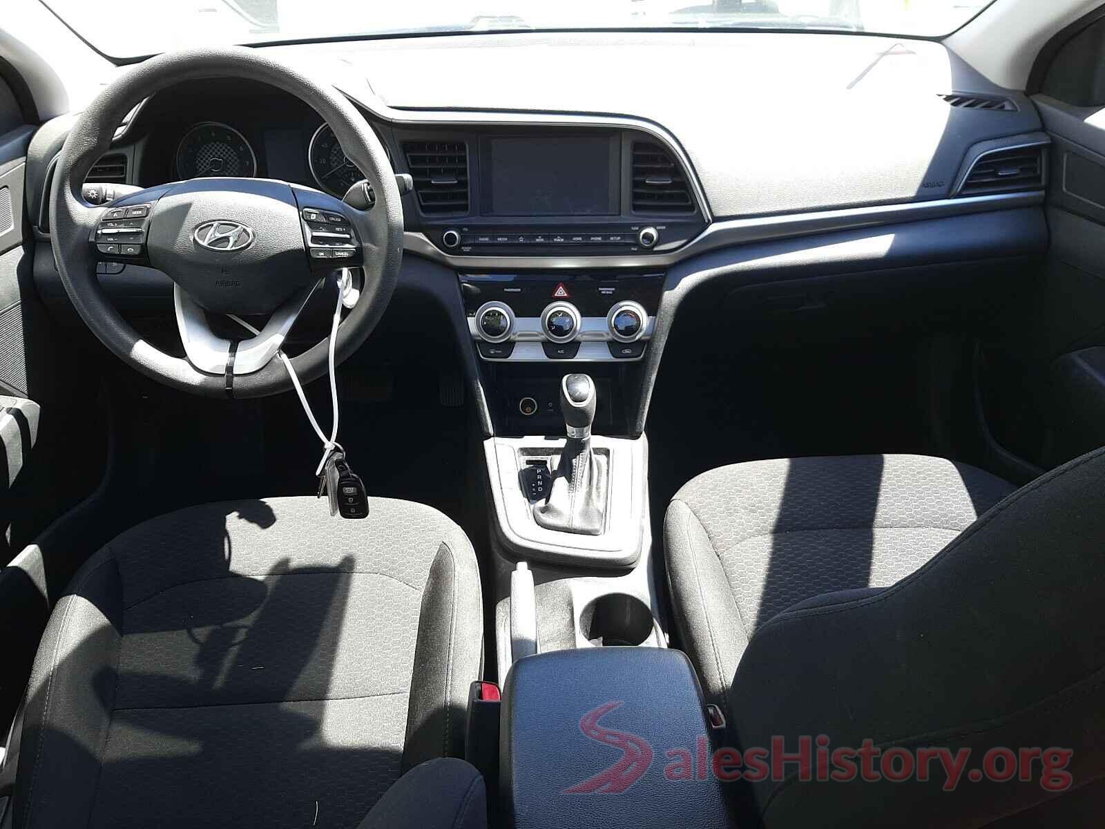 5NPD84LF2KH424030 2019 HYUNDAI ELANTRA