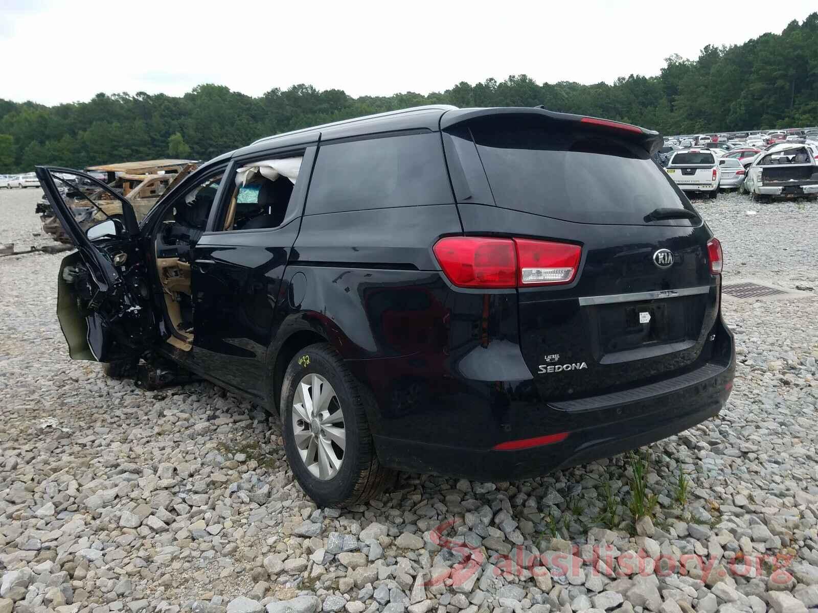 KNDMB5C18H6318230 2017 KIA SEDONA