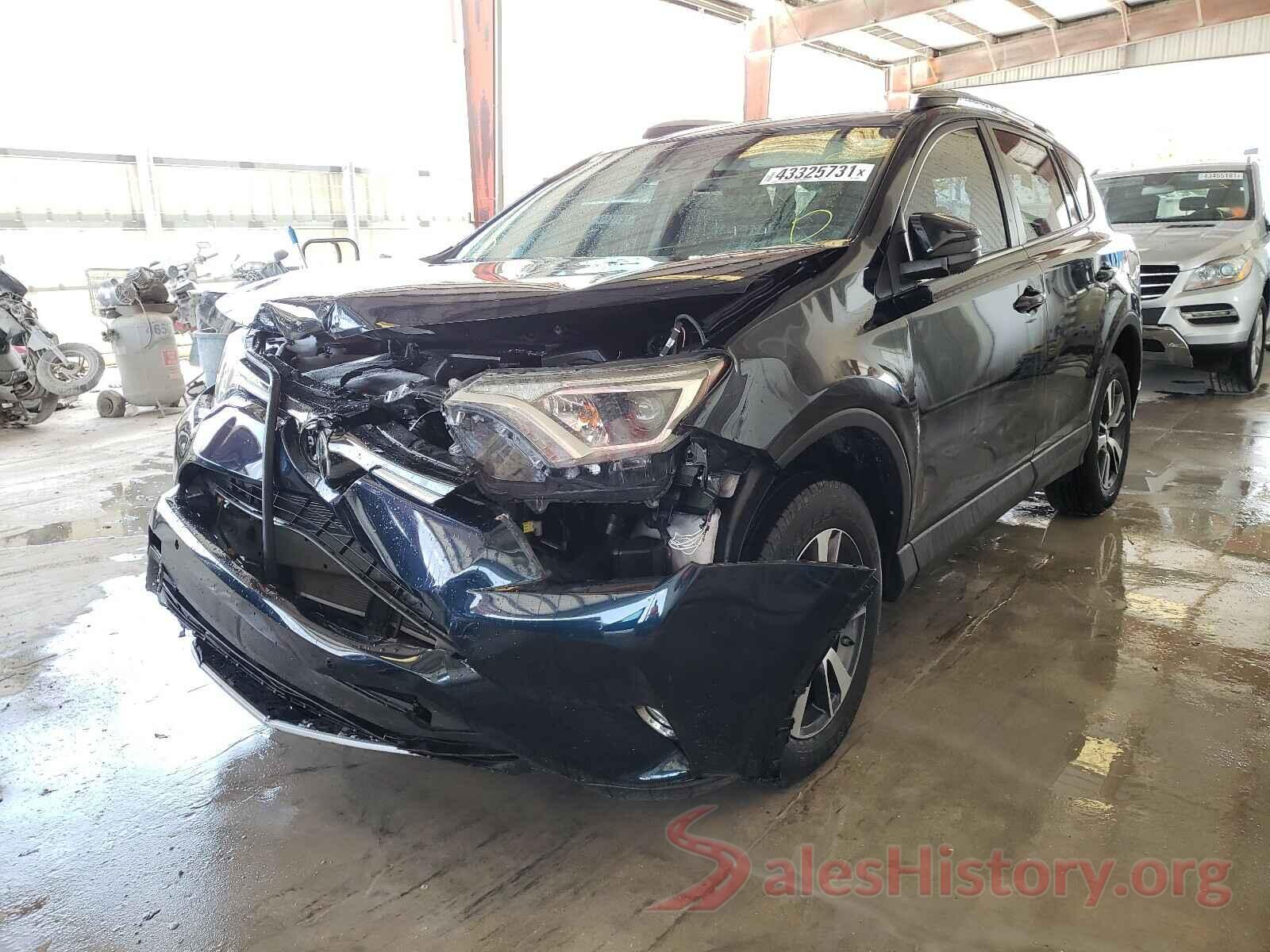 2T3WFREV4JW422349 2018 TOYOTA RAV4